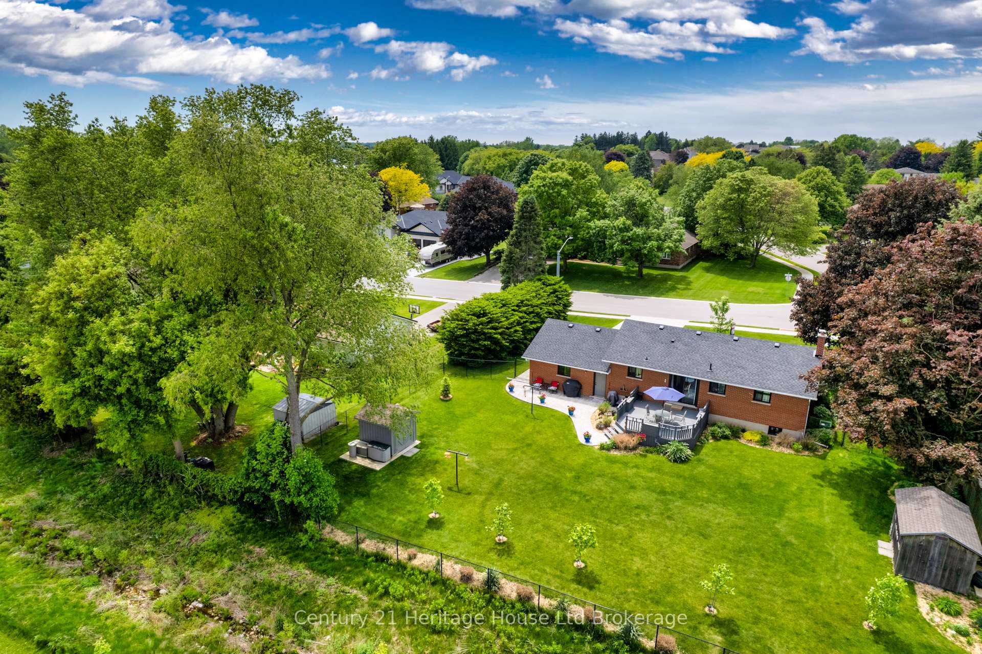 Front of 35 Tanager Drive