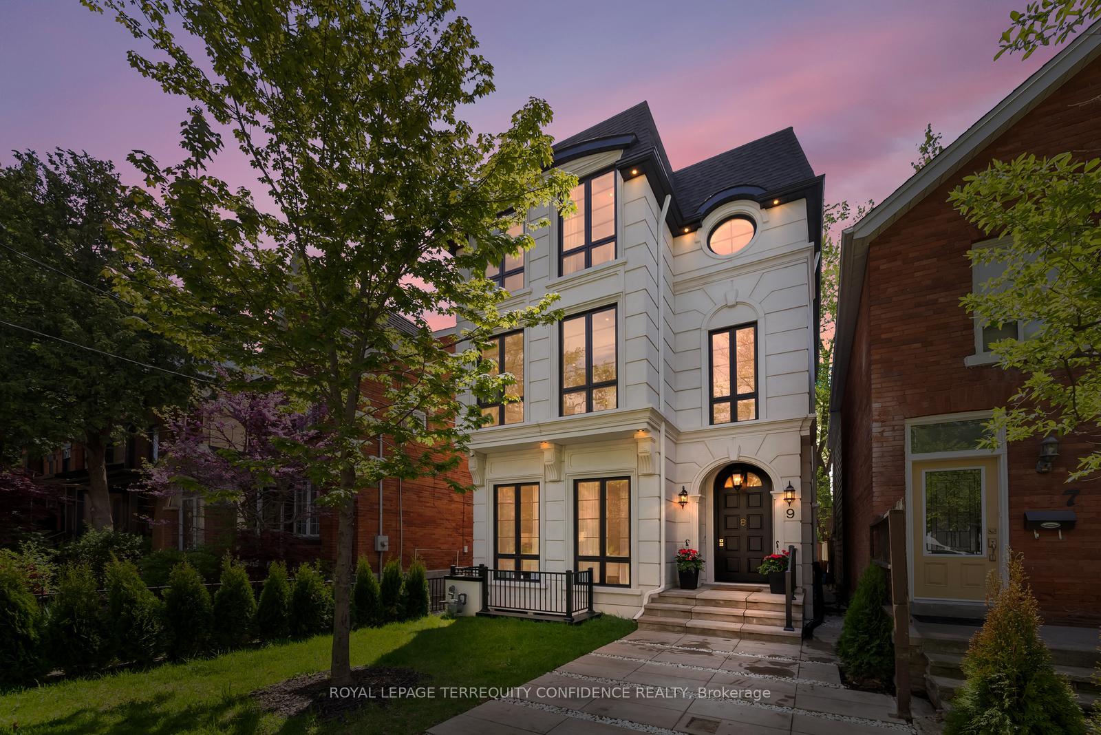 Front of 9 Blong Avenue