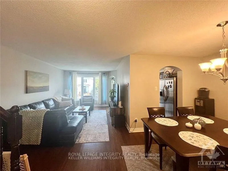 Photo 6 of 131 Forestbrook Street, Ottawa, Kanata - Morgan's Grant/South March — HOMEH