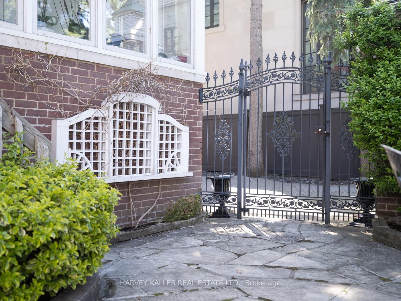 Photo 21 of 250 Warren Road, Toronto, Forest Hill South — HOMEH