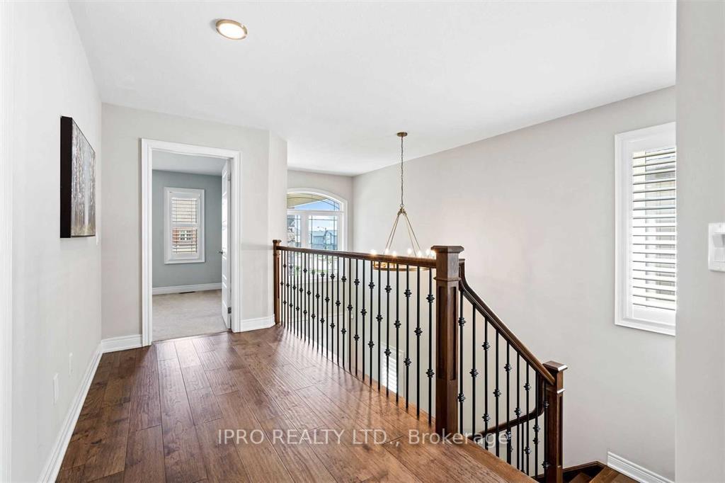 Photo 16 of 47 Homestead Way, Thorold, Rolling Meadows — HOMEH