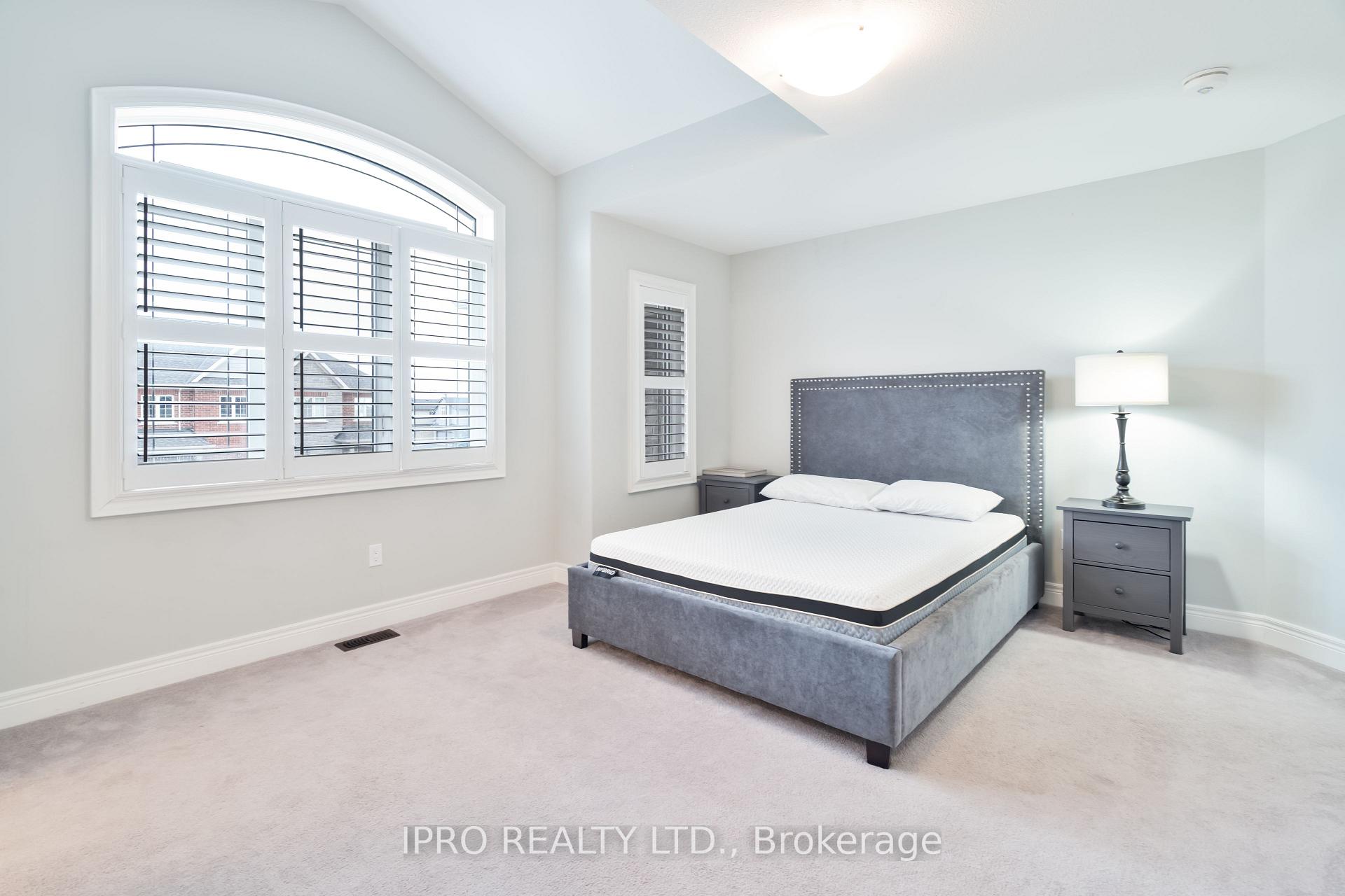 Photo 24 of 47 Homestead Way, Thorold, Rolling Meadows — HOMEH