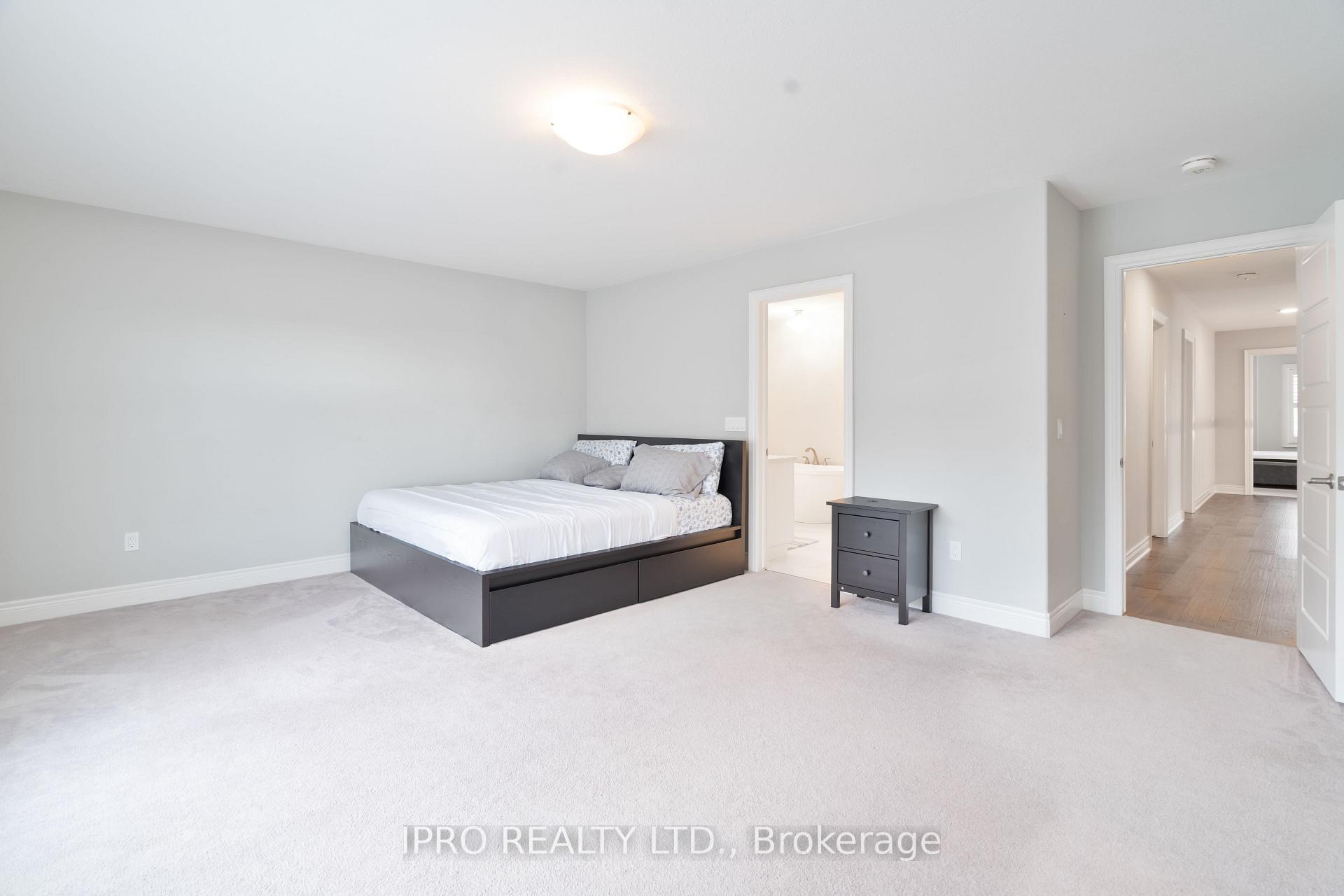 Photo 28 of 47 Homestead Way, Thorold, Rolling Meadows — HOMEH