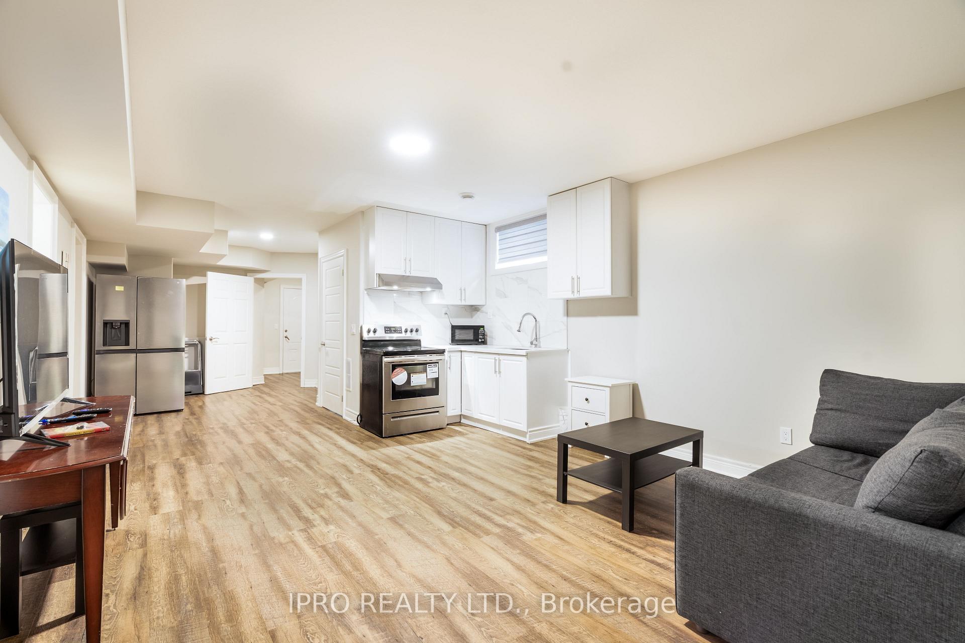 Photo 35 of 47 Homestead Way, Thorold, Rolling Meadows — HOMEH