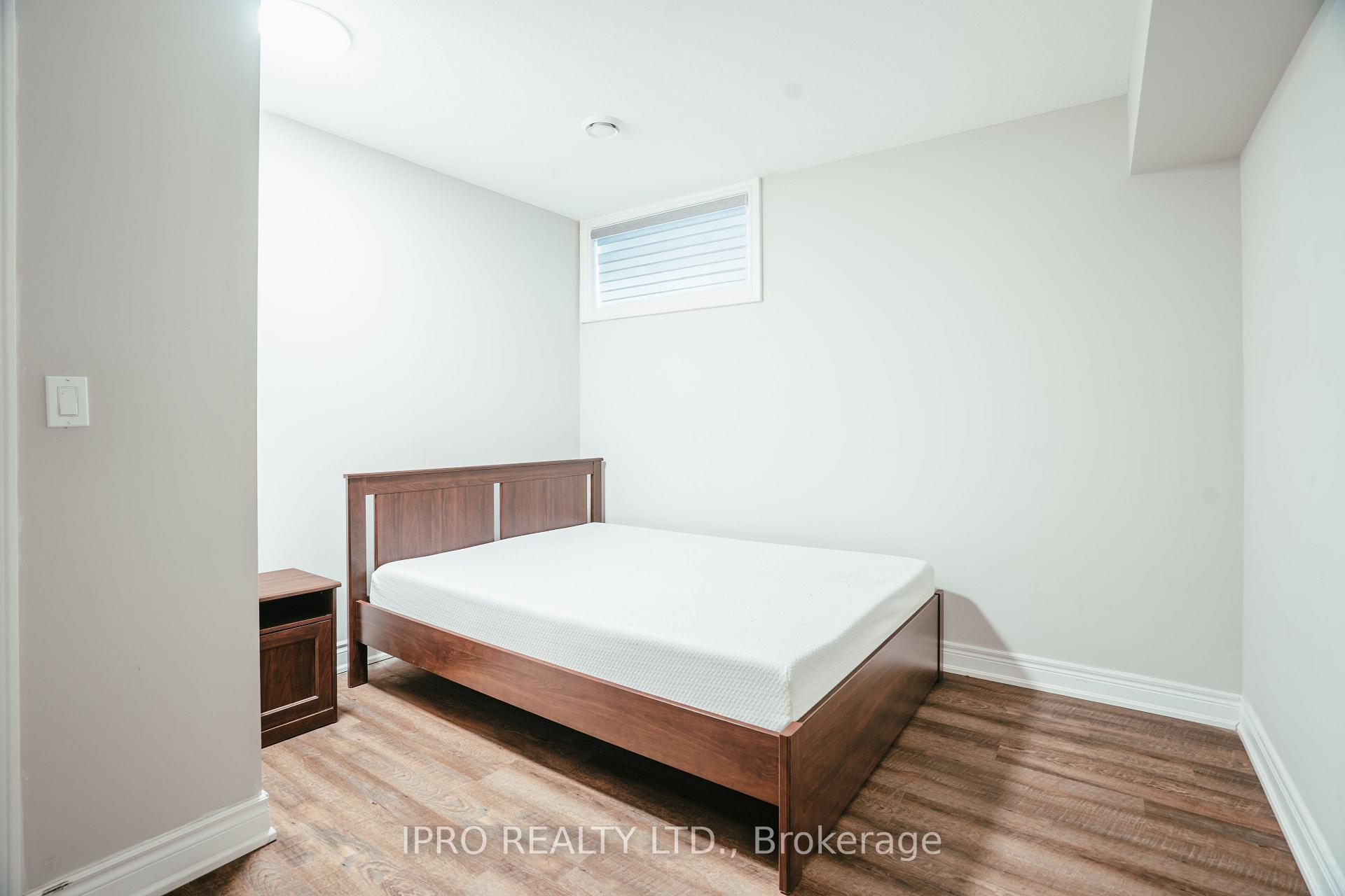 Photo 40 of 47 Homestead Way, Thorold, Rolling Meadows — HOMEH