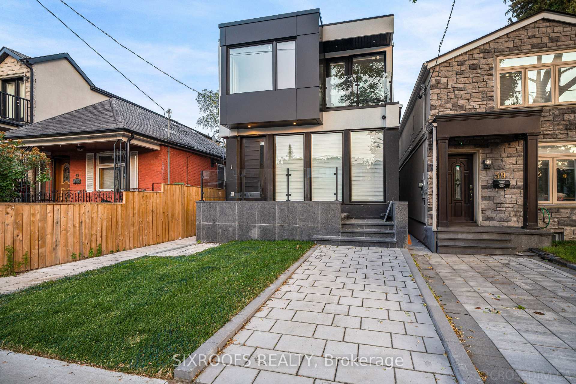 Photo 1 of 41 Dunkirk Road, Toronto, Danforth Village-East York — HOMEH