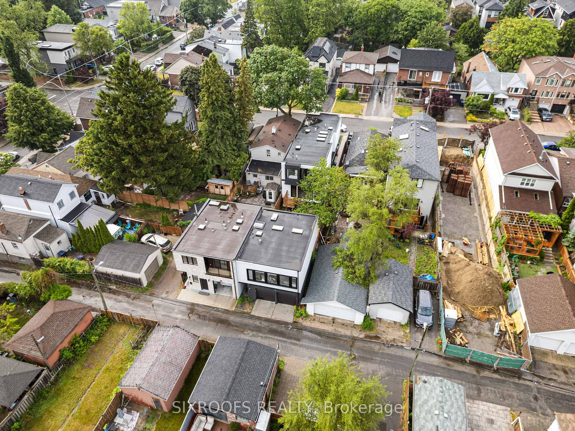 Photo 5 of 41 Dunkirk Road, Toronto, Danforth Village-East York — HOMEH