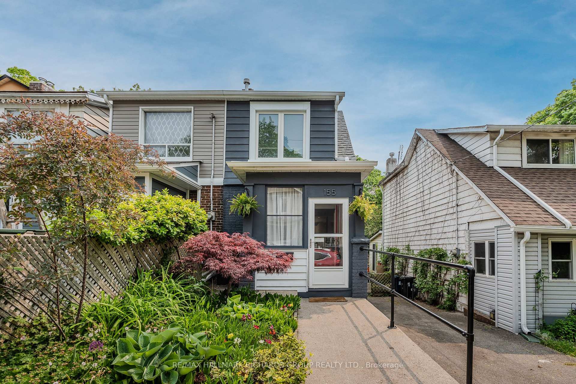 Front of 155 Golfview Avenue