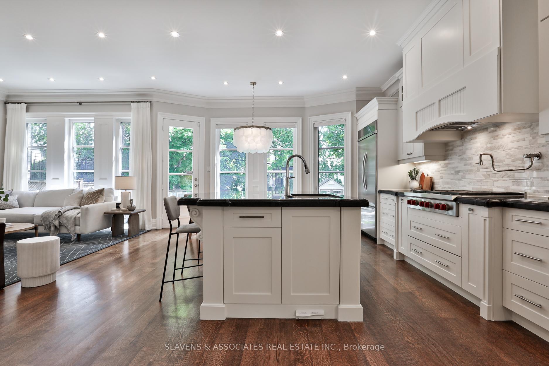 Photo 13 of 317 Richview Avenue, Toronto, Forest Hill South — HOMEH