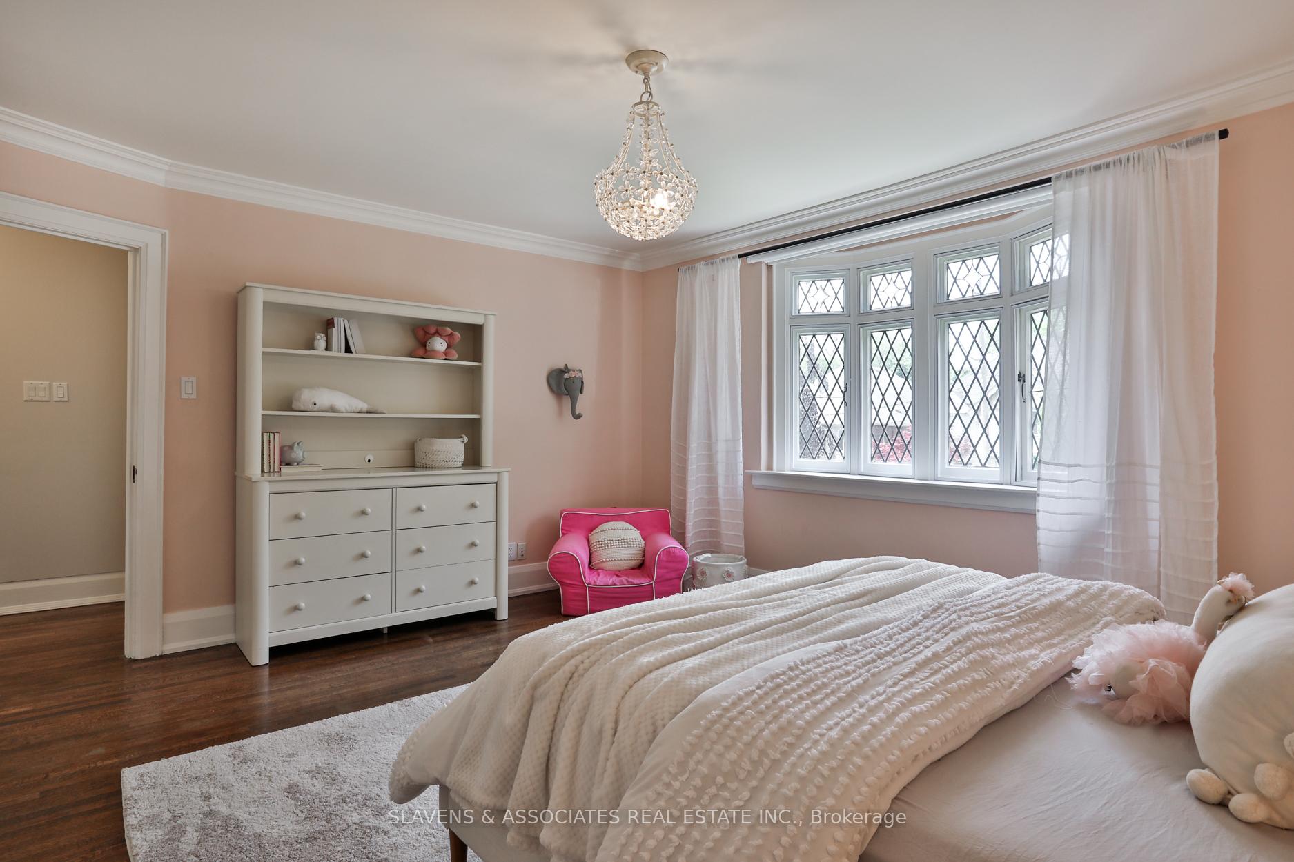 Photo 30 of 317 Richview Avenue, Toronto, Forest Hill South — HOMEH