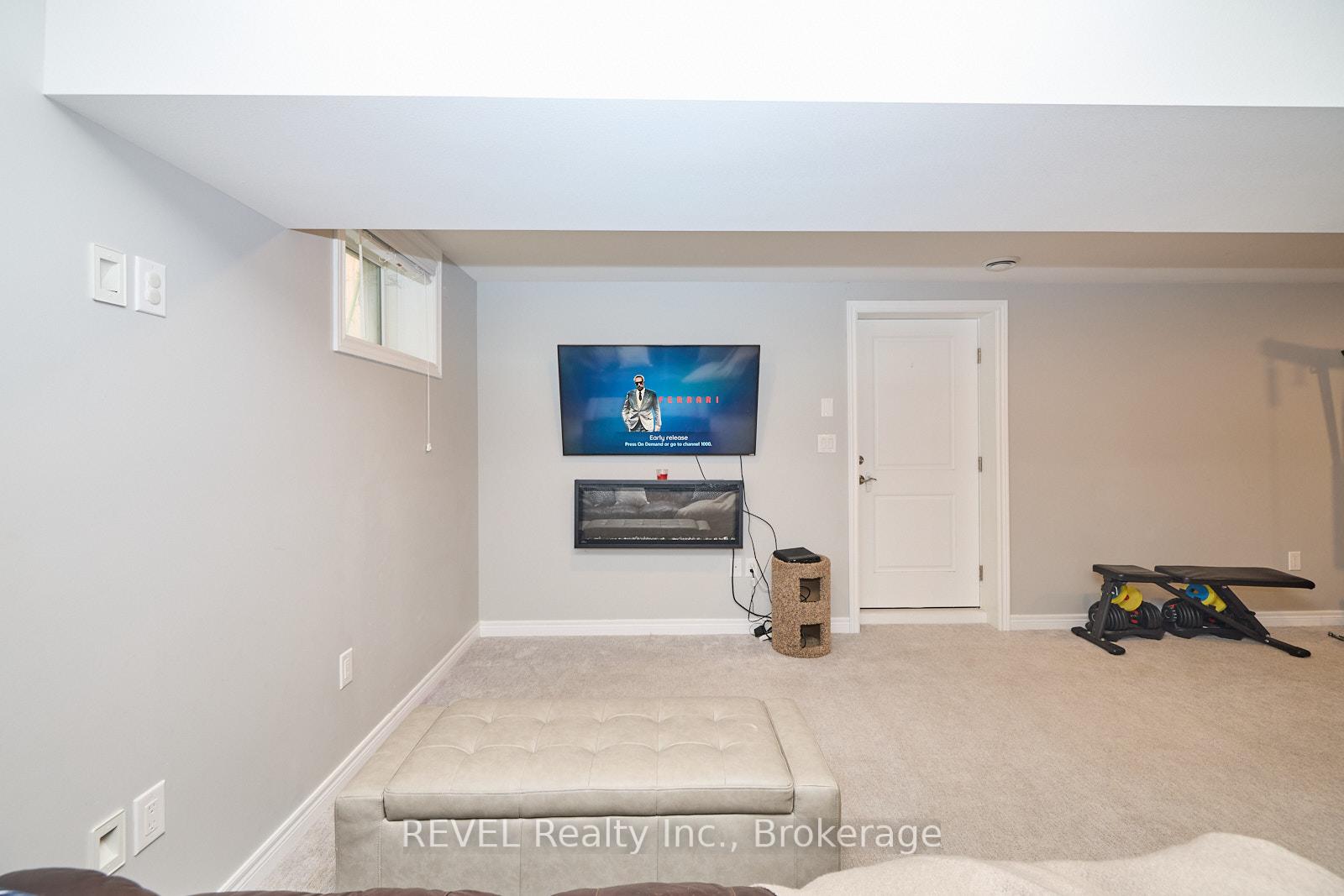 Photo 19 of 61 Lamb Crescent, Thorold, Hurricane/Merrittville — HOMEH