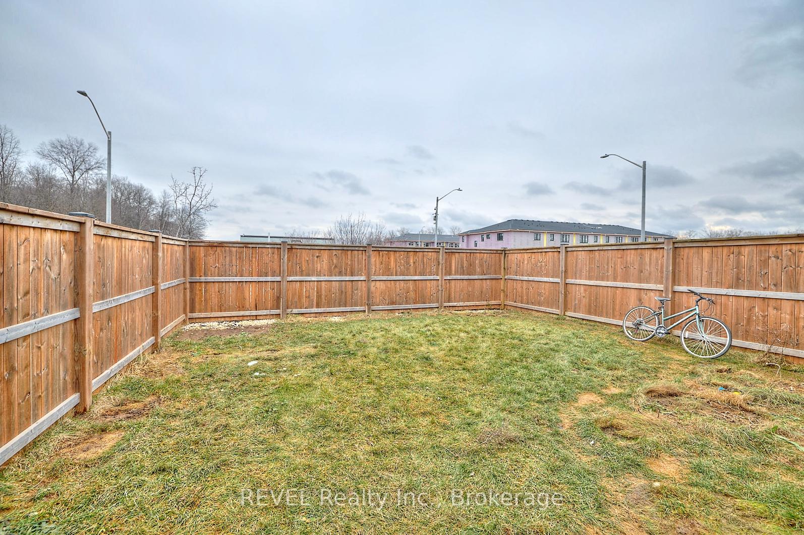 Photo 22 of 61 Lamb Crescent, Thorold, Hurricane/Merrittville — HOMEH