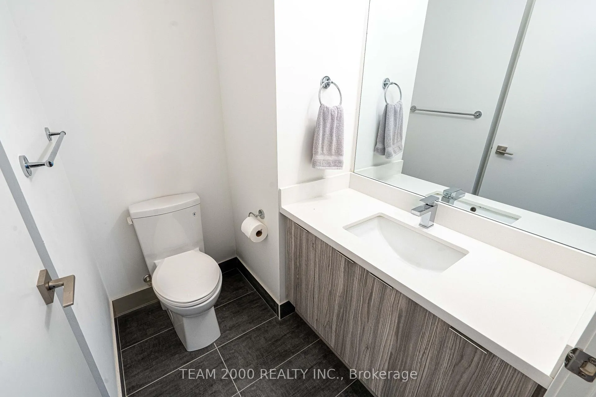 Photo 15 of Unit 3010, 2916 Highway 7, Vaughan, Concord — HOMEH