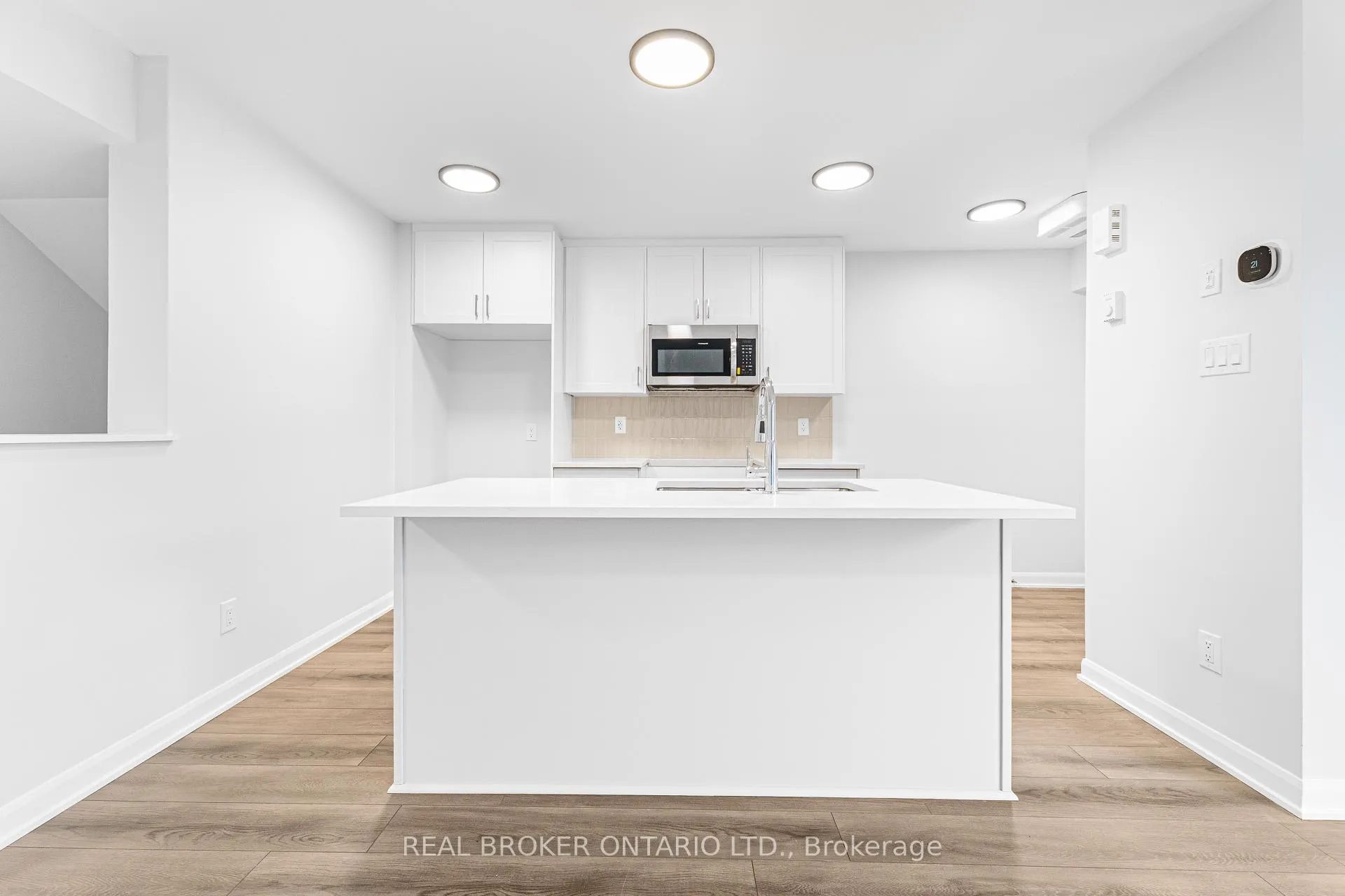 Photo 18 of Unit 9, 301 Glenroy Gilbert Drive, Ottawa, Barrhaven - Strandherd — HOMEH