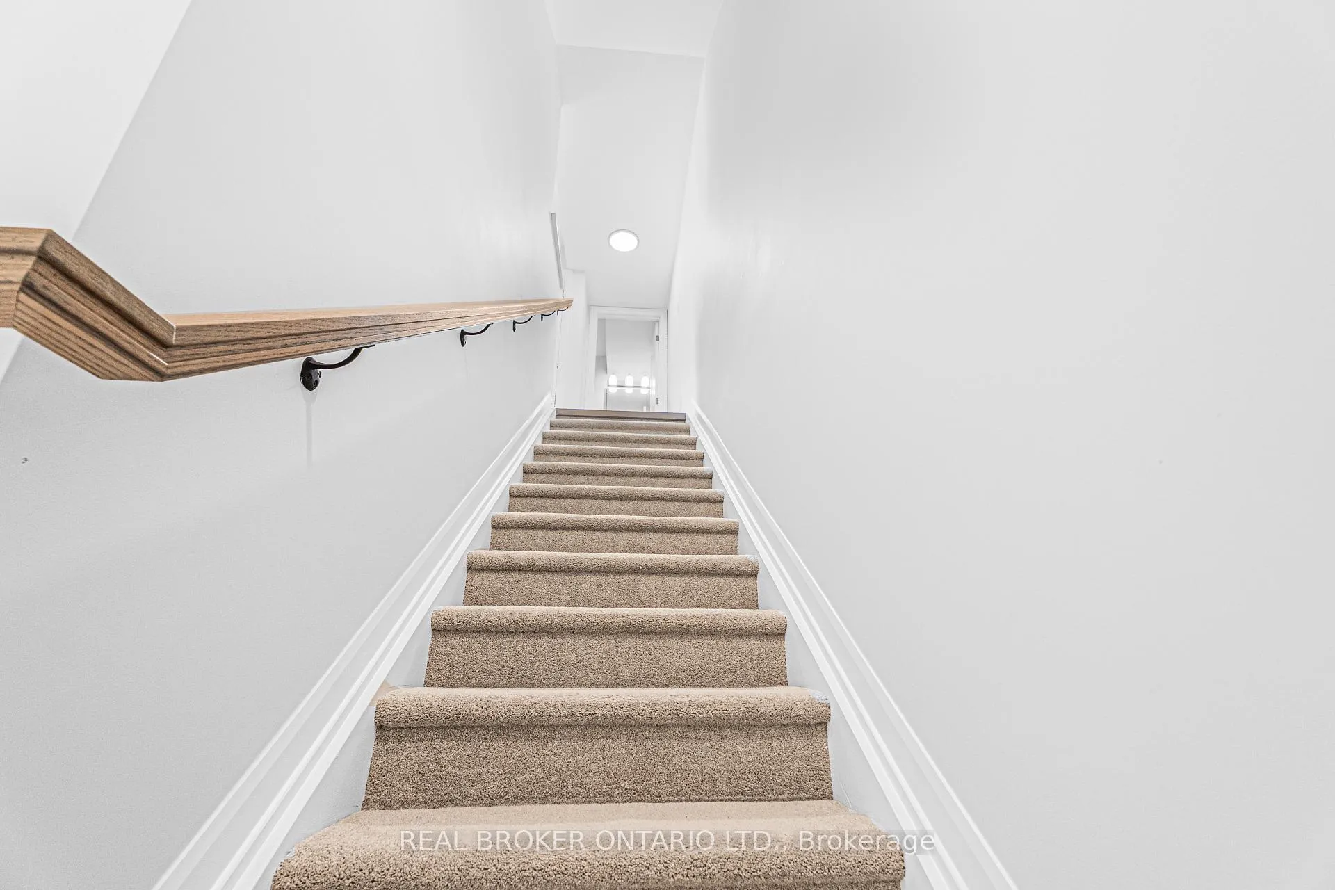 Photo 32 of Unit 9, 301 Glenroy Gilbert Drive, Ottawa, Barrhaven - Strandherd — HOMEH