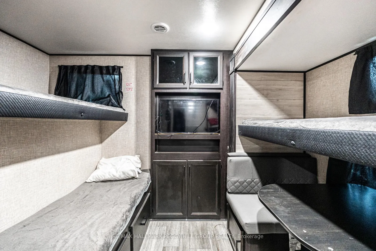 Photo 6 of Unit 35, 4300 Crossland Road, Tiny, Rural Tiny — HOMEH