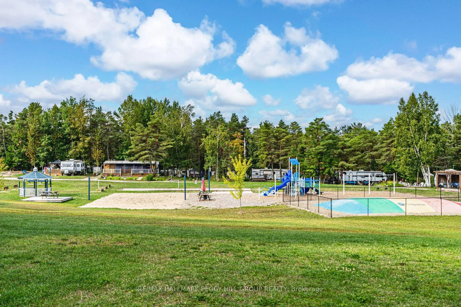 Photo 17 of Unit 35, 4300 Crossland Road, Tiny, Rural Tiny — HOMEH