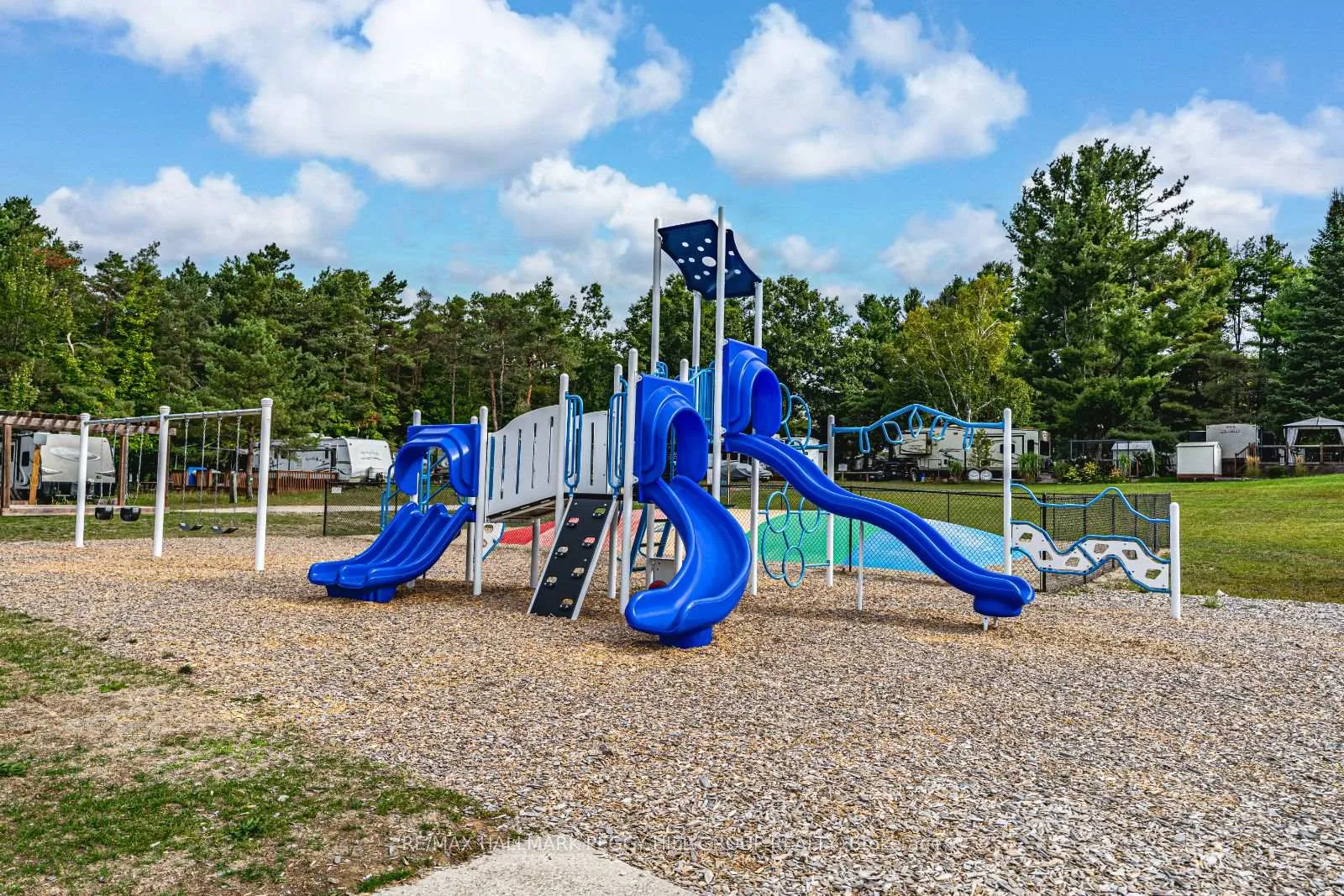 Photo 19 of Unit 35, 4300 Crossland Road, Tiny, Rural Tiny — HOMEH