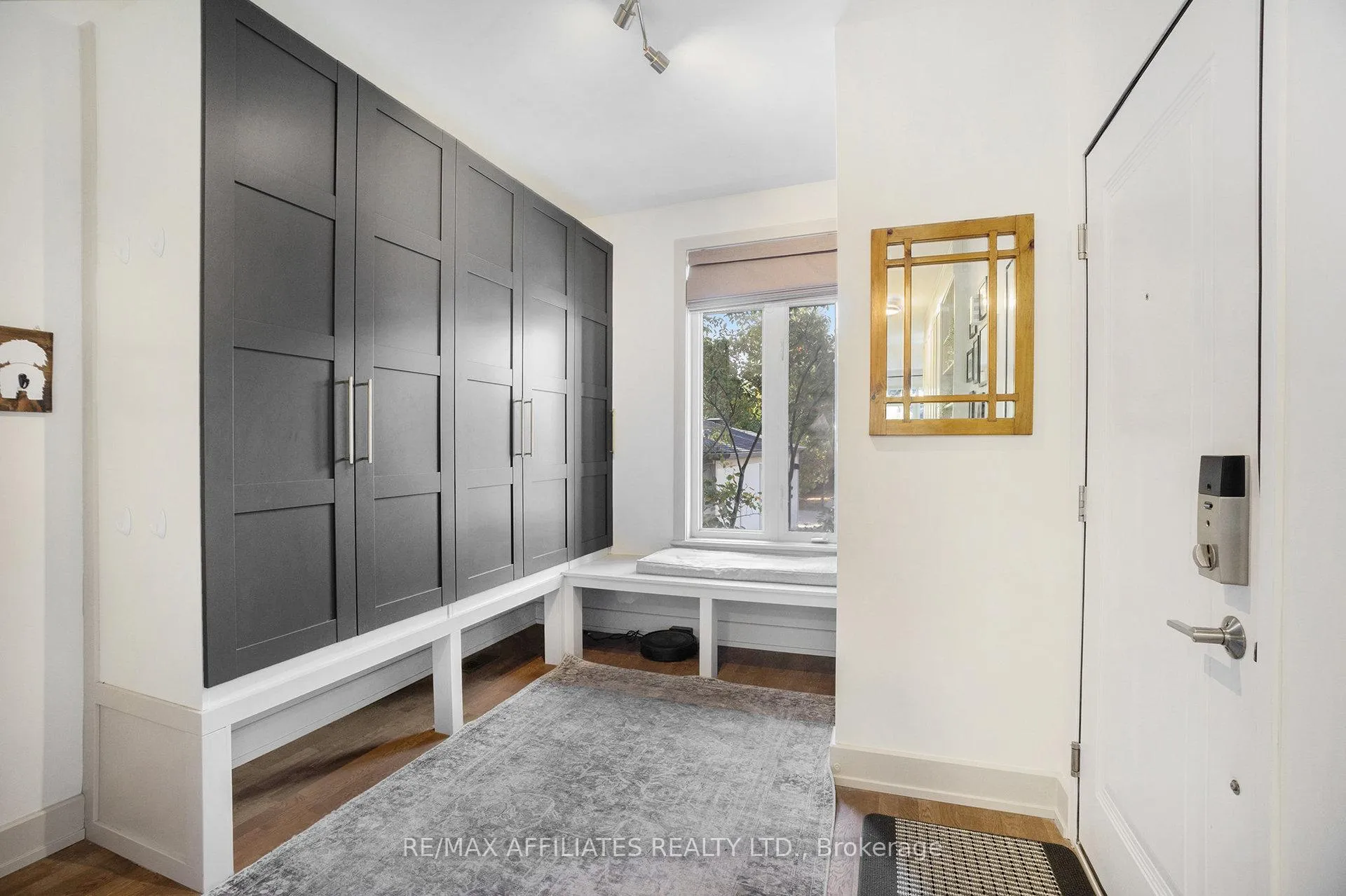 Photo 3 of 52 Bergeron Private, Ottawa, Chapel Hill — HOMEH