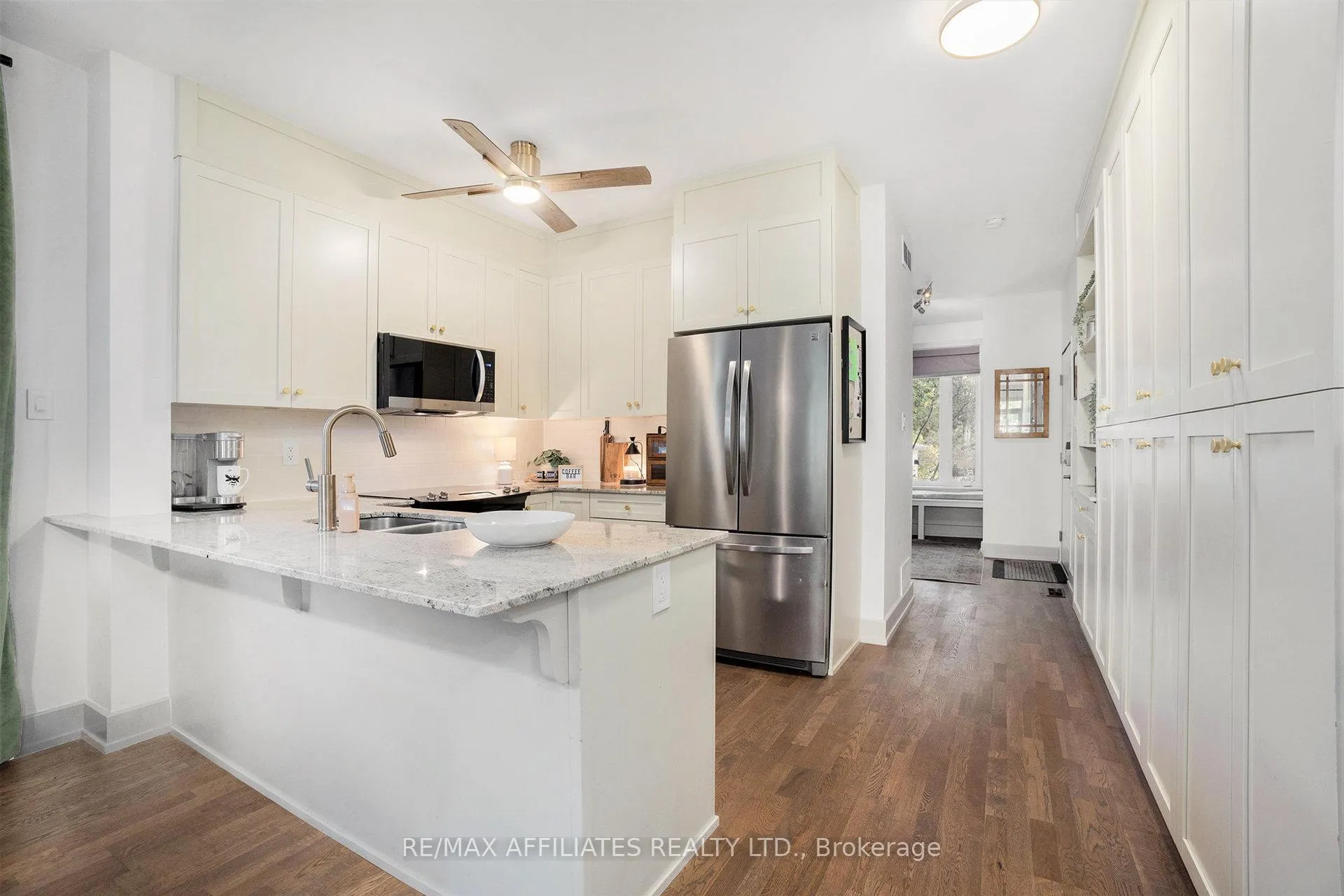 Photo 6 of 52 Bergeron Private, Ottawa, Chapel Hill — HOMEH