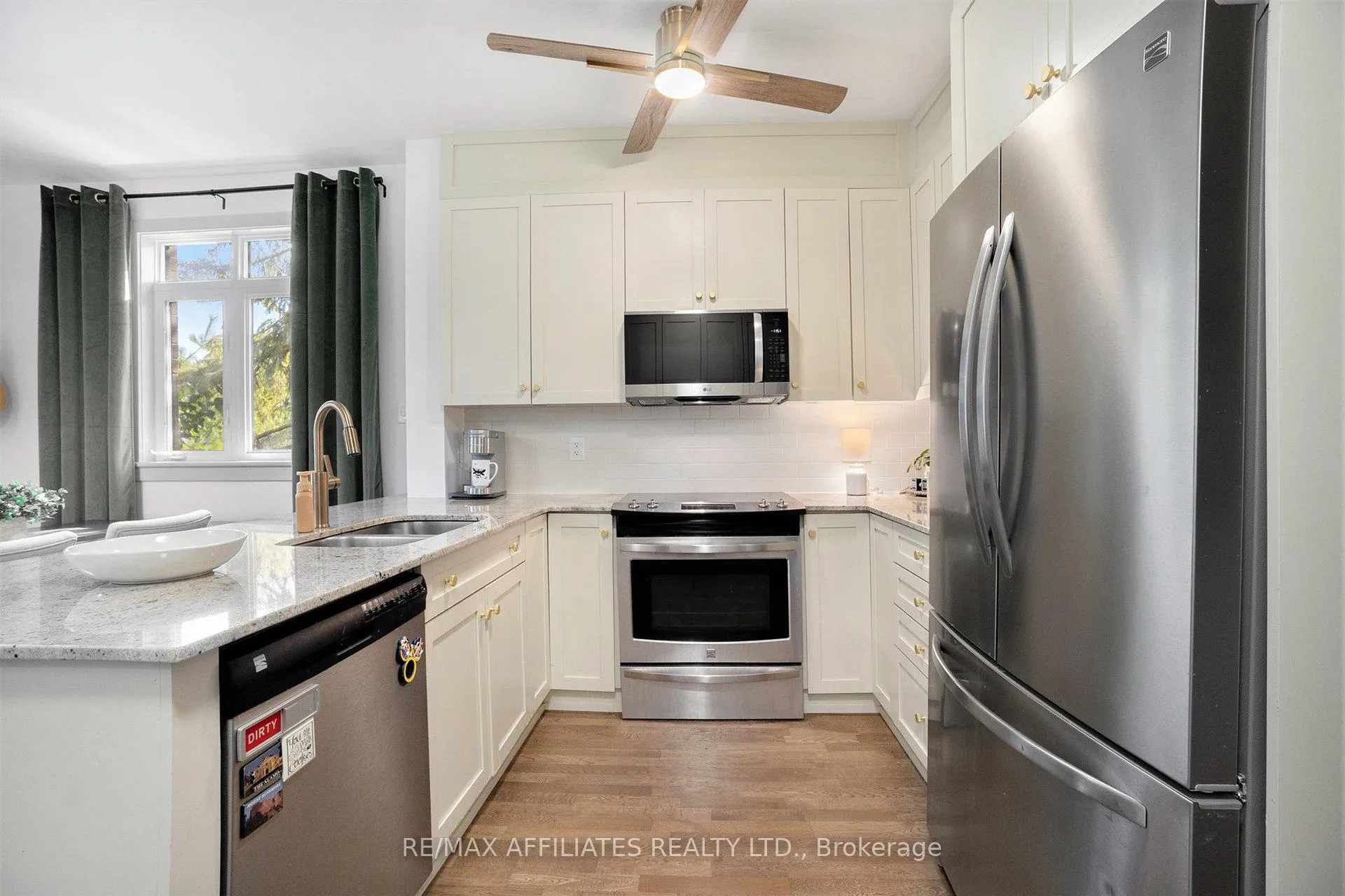 Photo 7 of 52 Bergeron Private, Ottawa, Chapel Hill — HOMEH