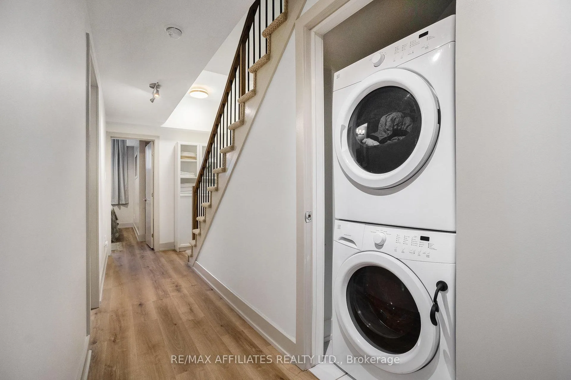 Photo 14 of 52 Bergeron Private, Ottawa, Chapel Hill — HOMEH