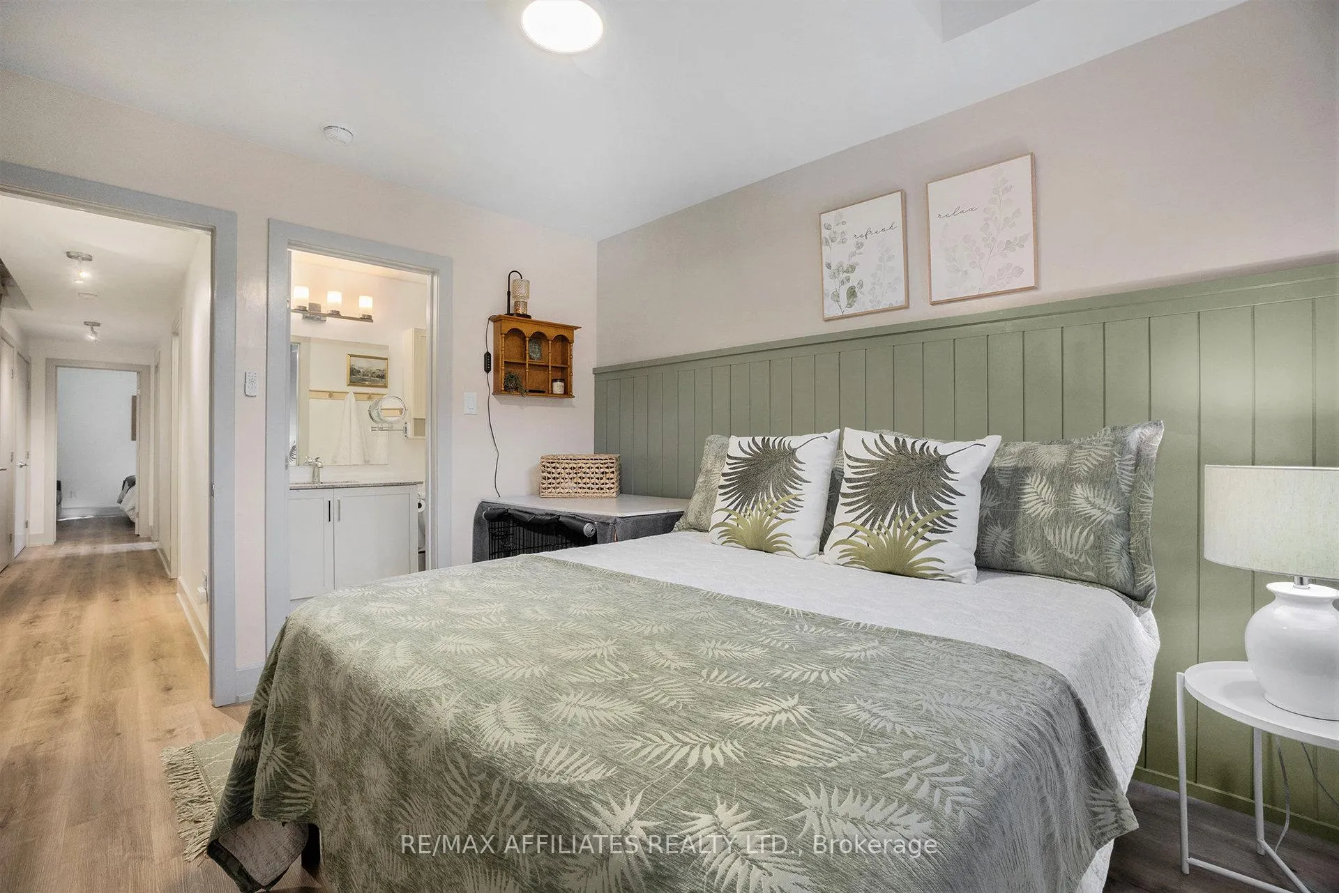 Photo 16 of 52 Bergeron Private, Ottawa, Chapel Hill — HOMEH