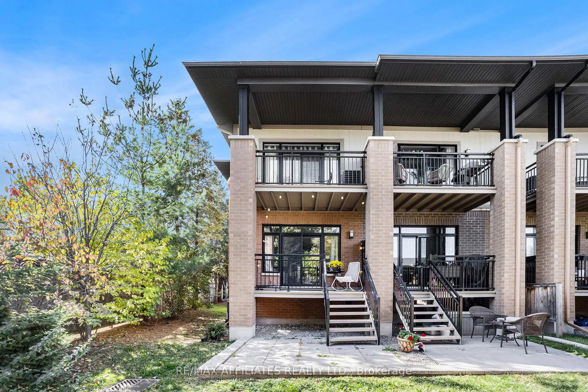 Photo 23 of 52 Bergeron Private, Ottawa, Chapel Hill — HOMEH