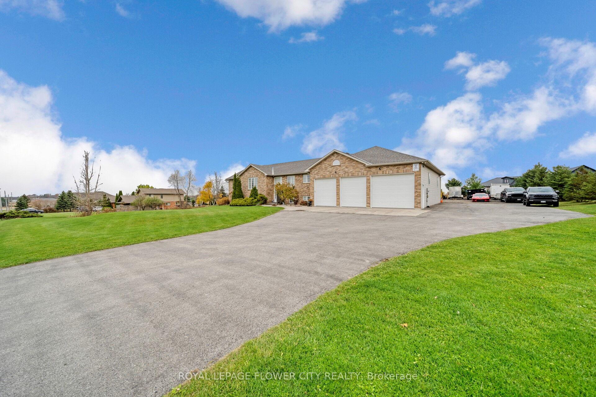 Photo 5 of 14 Stardust Drive N, Thames Centre, Rural Thames Centre — HOMEH