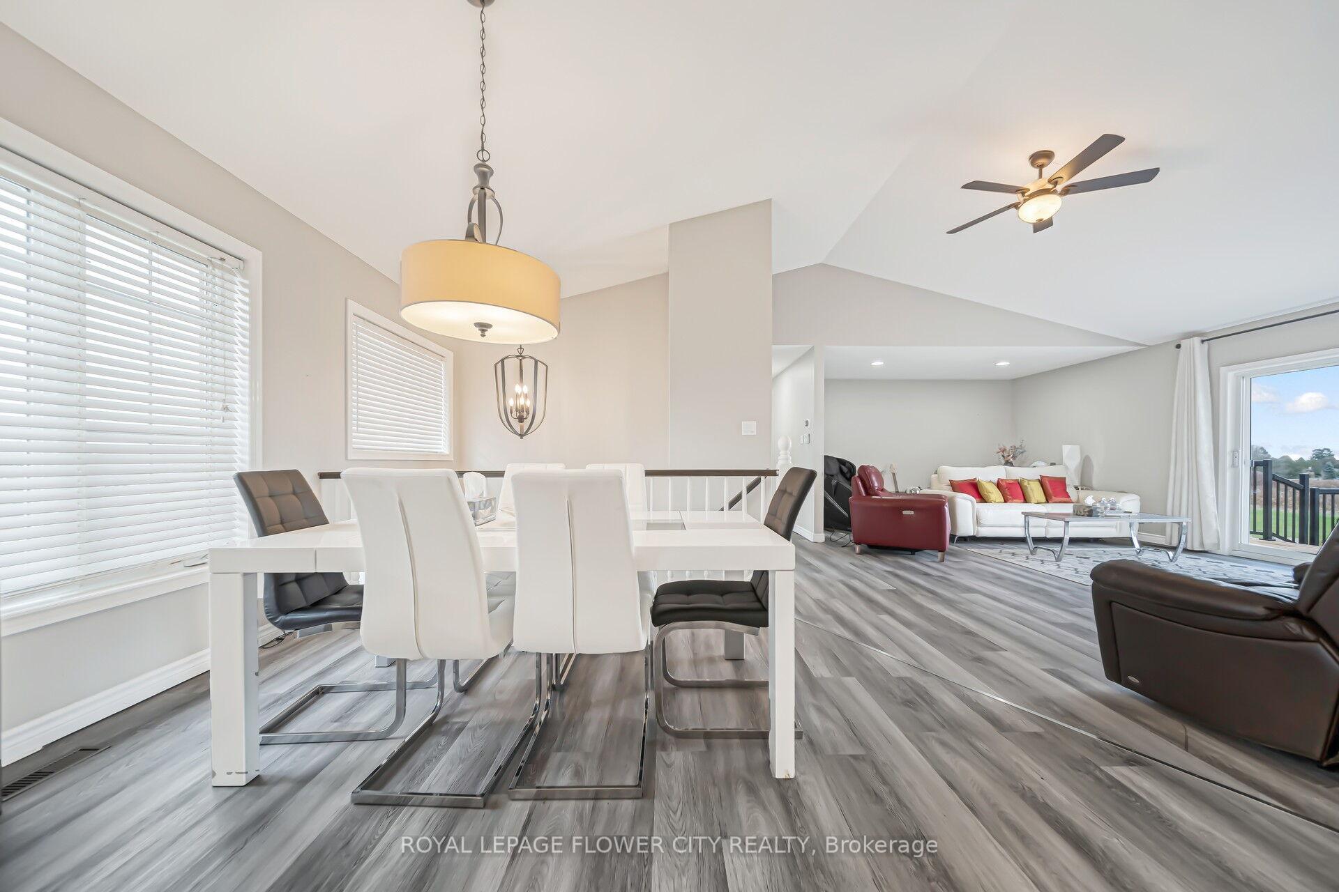 Photo 15 of 14 Stardust Drive N, Thames Centre, Rural Thames Centre — HOMEH