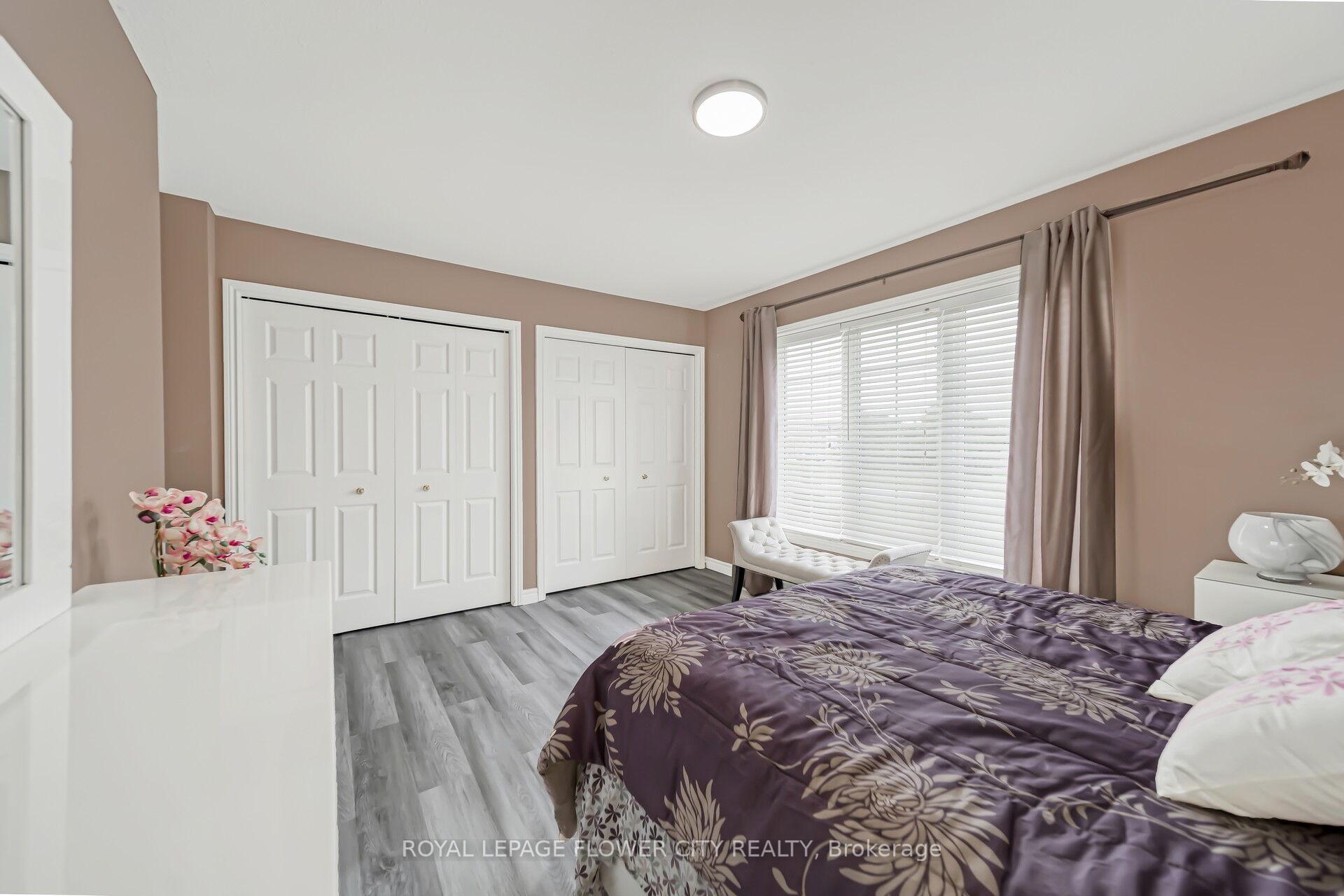 Photo 17 of 14 Stardust Drive N, Thames Centre, Rural Thames Centre — HOMEH
