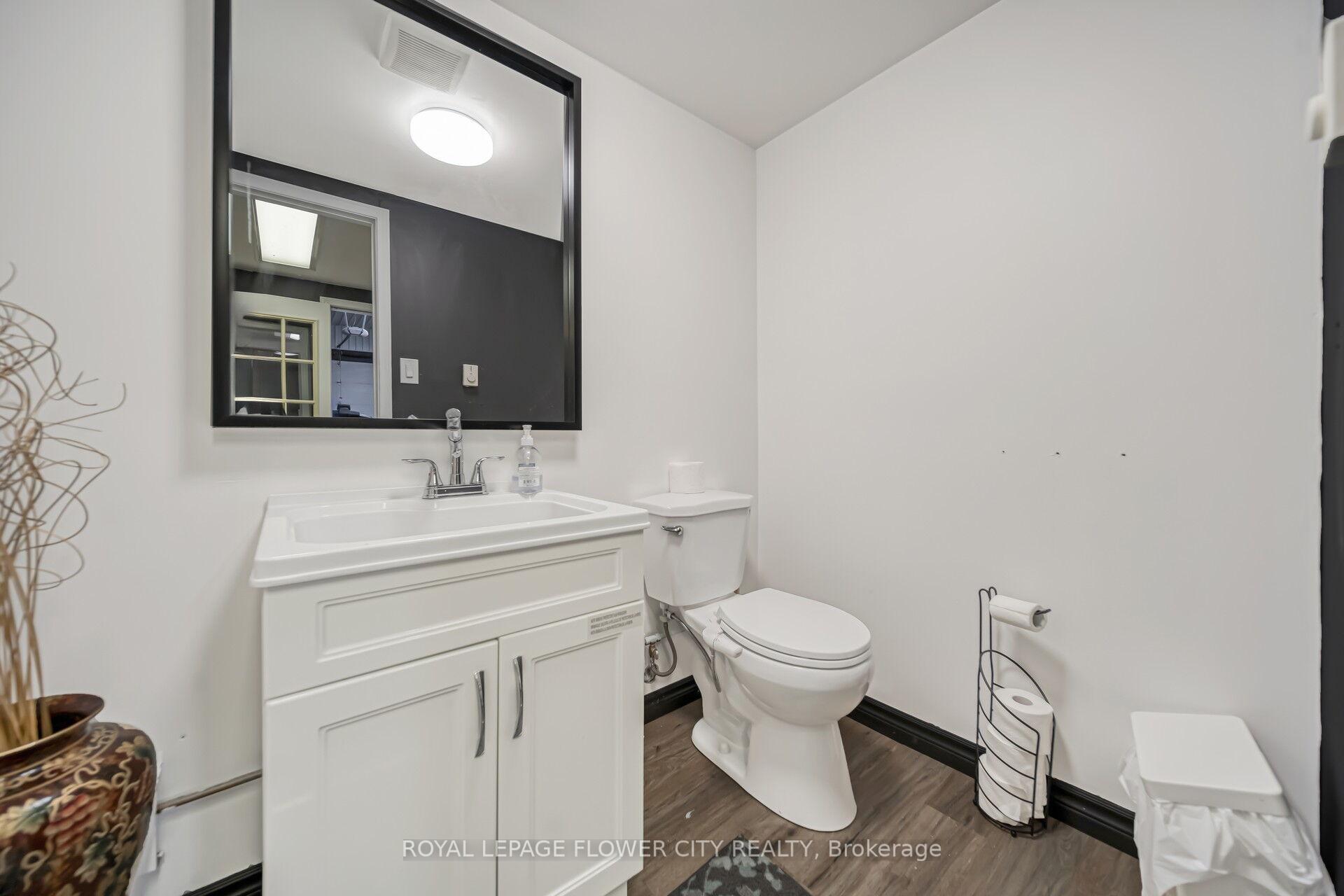 Photo 33 of 14 Stardust Drive N, Thames Centre, Rural Thames Centre — HOMEH
