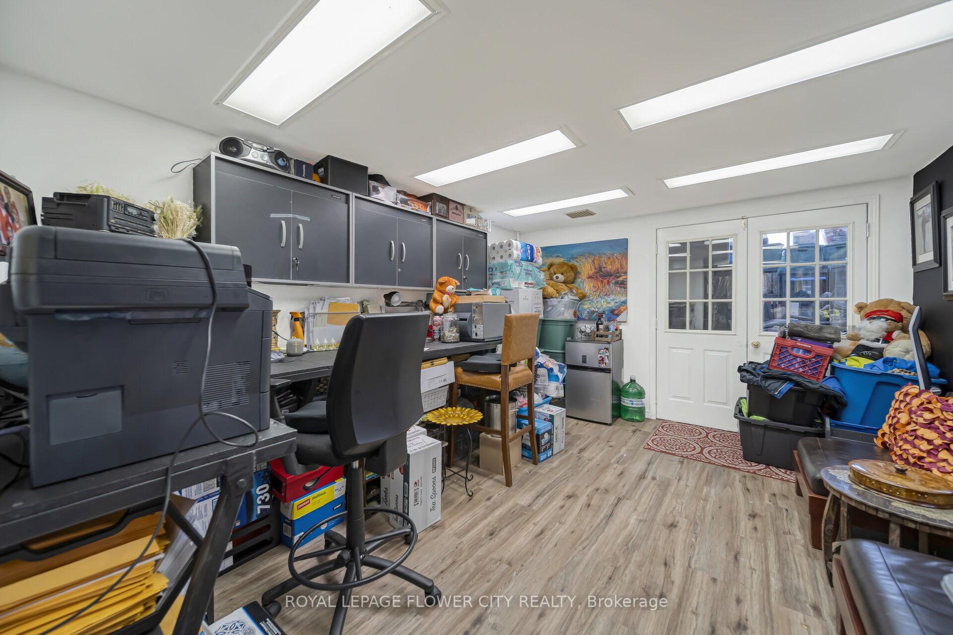 Photo 34 of 14 Stardust Drive N, Thames Centre, Rural Thames Centre — HOMEH