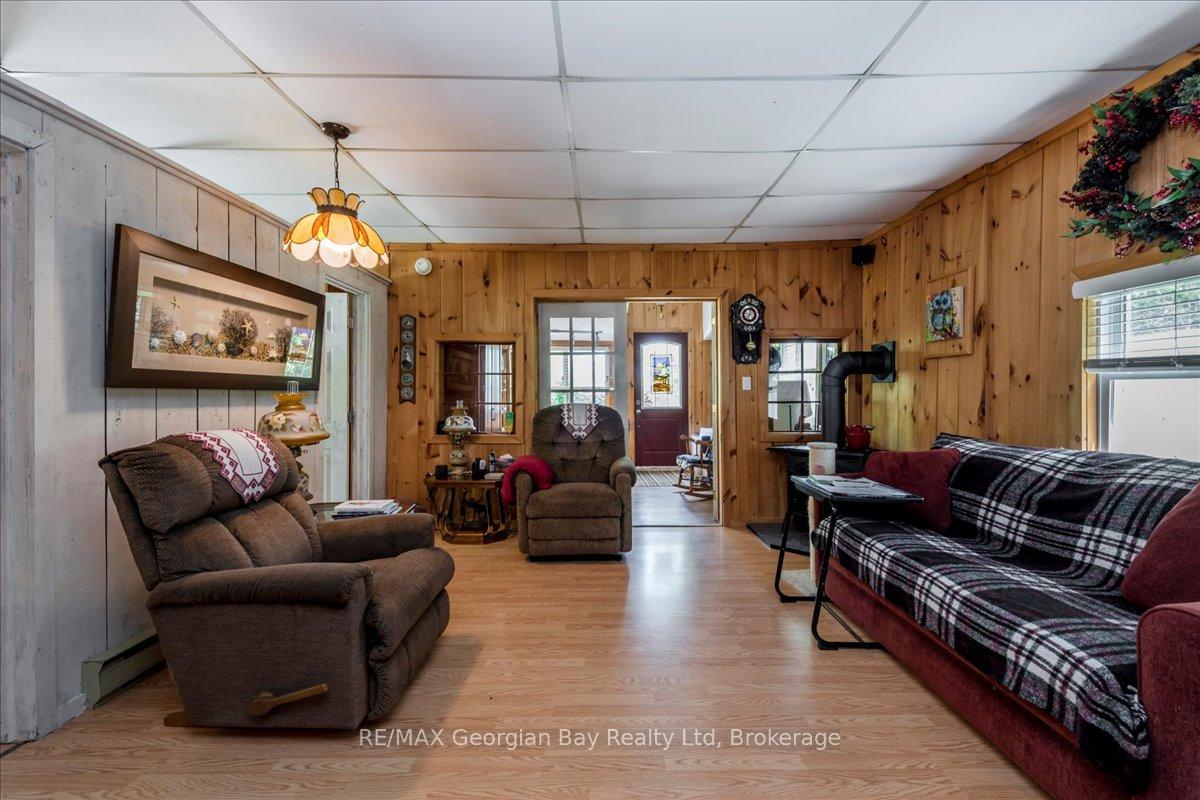 Photo 9 of 21 Grandview Road, Tay, Rural Tay — HOMEH