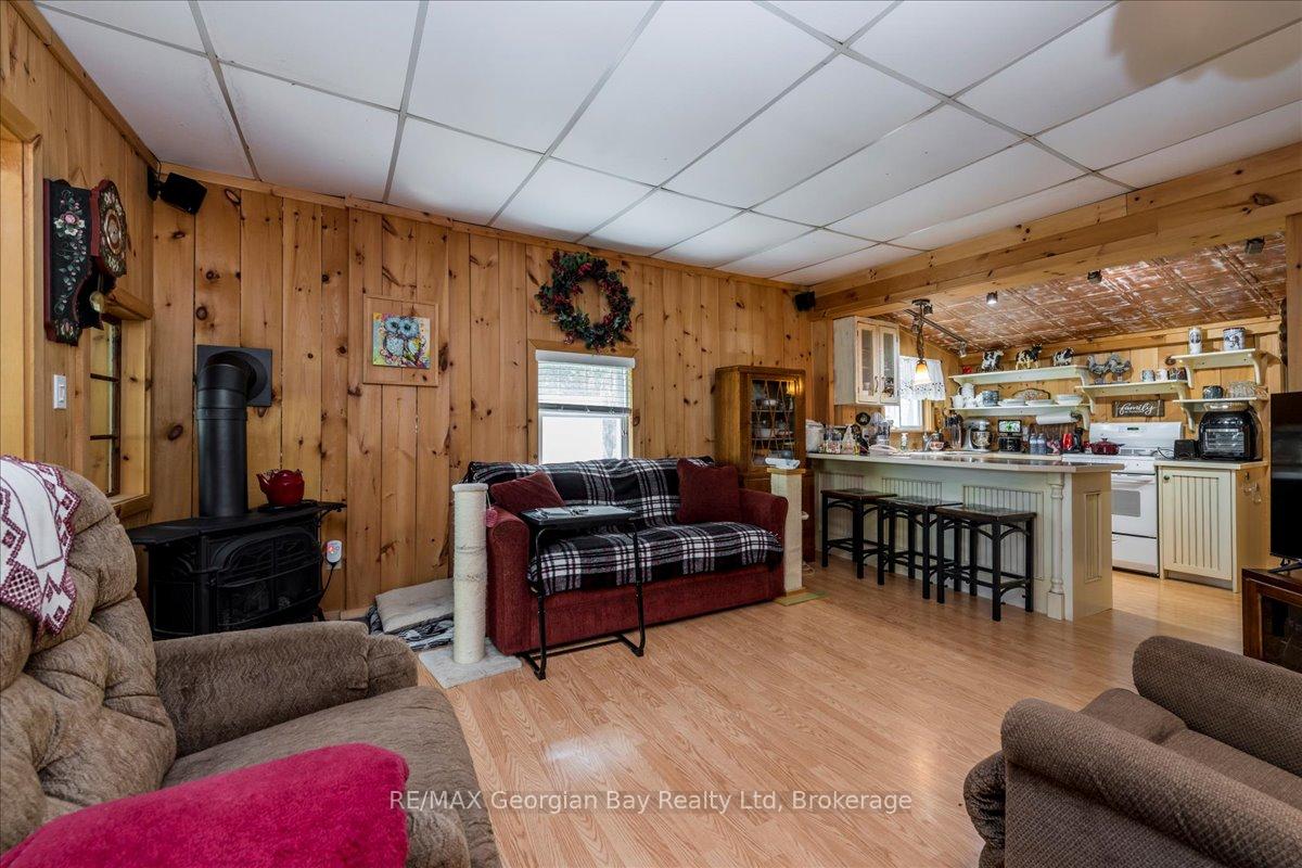Photo 11 of 21 Grandview Road, Tay, Rural Tay — HOMEH