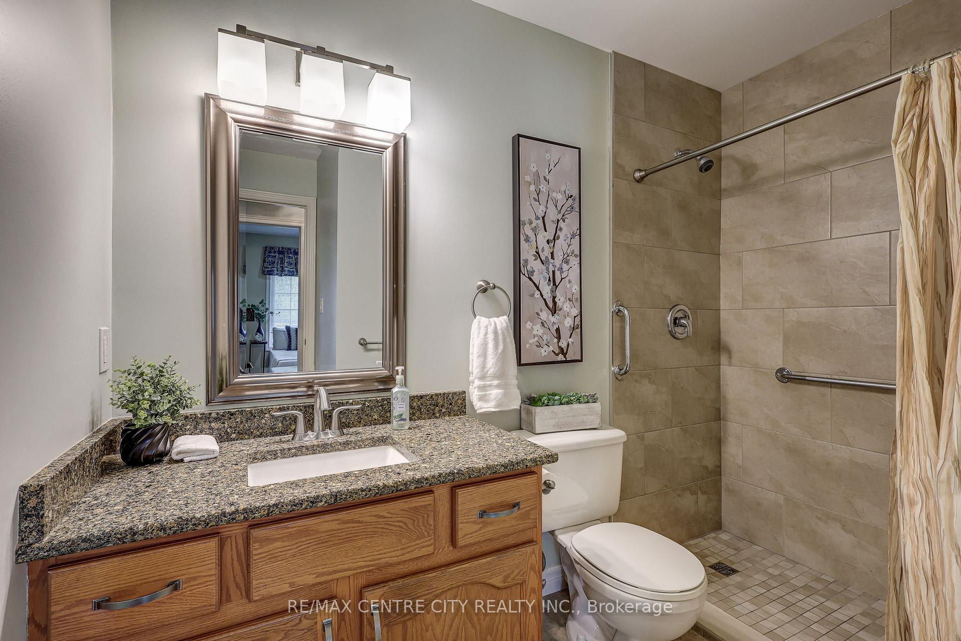 Photo 12 of 92 Glendale Drive, Tillsonburg — HOMEH