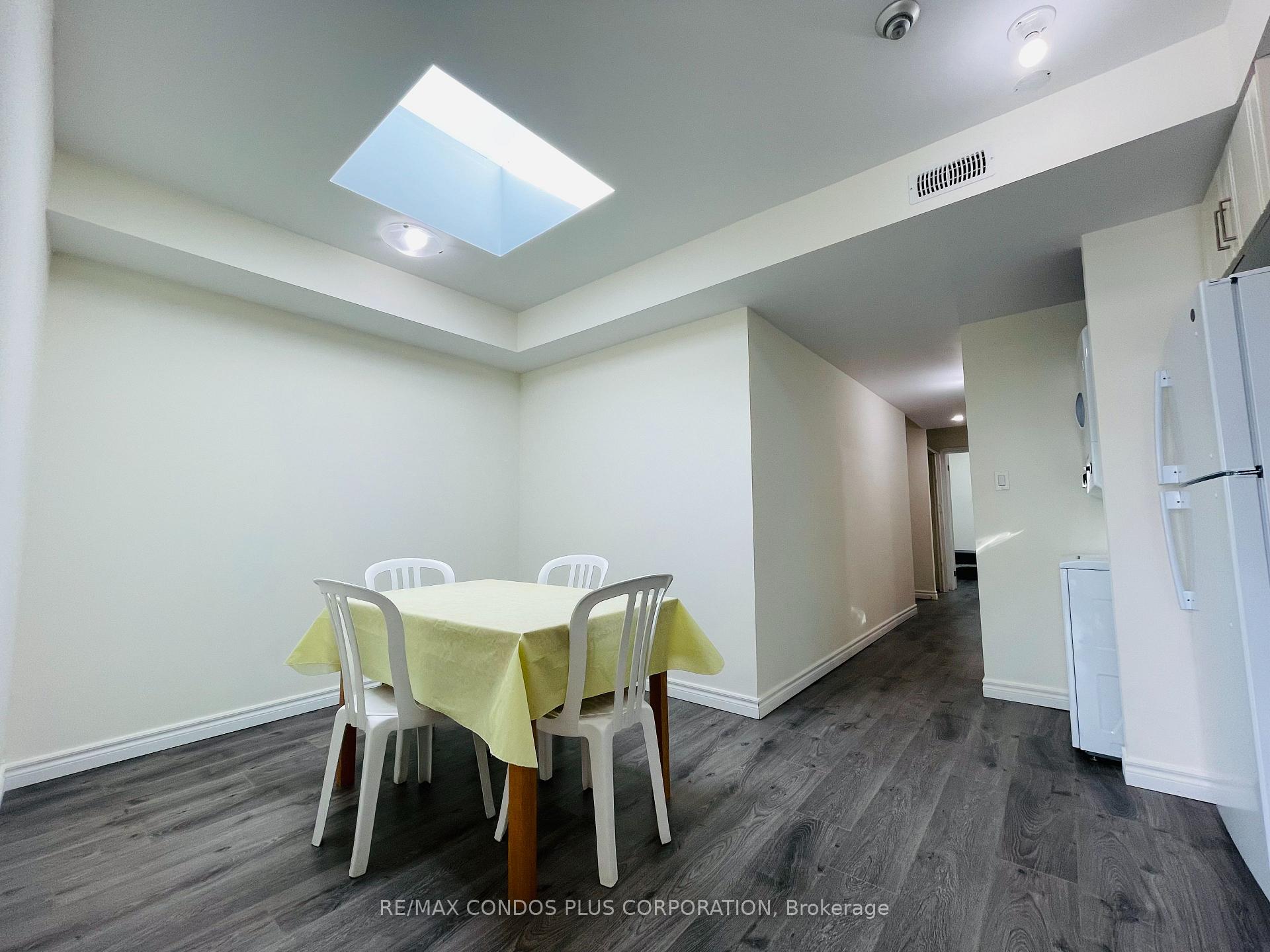 Photo 3 of Unit 3B, 721 Danforth Avenue, Toronto, Danforth — HOMEH