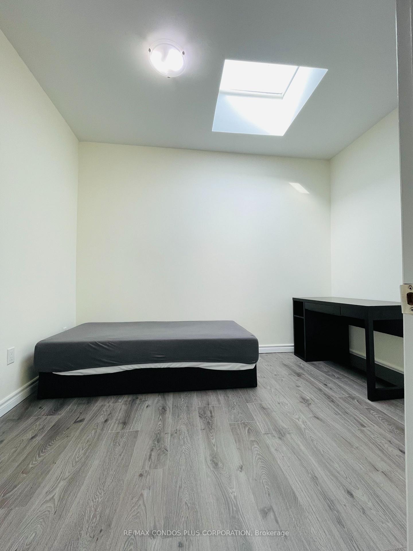 Photo 9 of Unit 3B, 721 Danforth Avenue, Toronto, Danforth — HOMEH