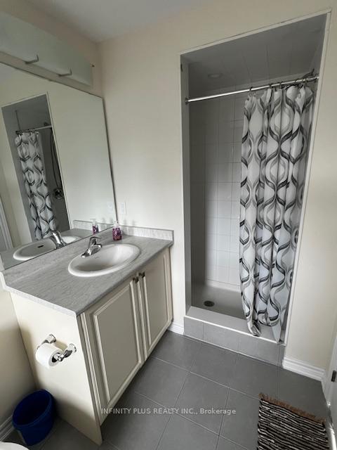 Photo 11 of 315 Vanilla Trail, Thorold, Rolling Meadows — HOMEH