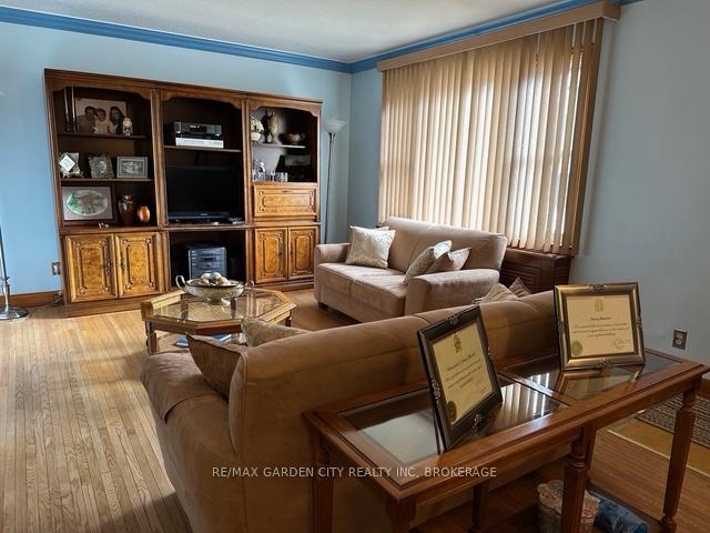 Photo 6 of 19 Cleveland Street, Thorold, Thorold Downtown — HOMEH