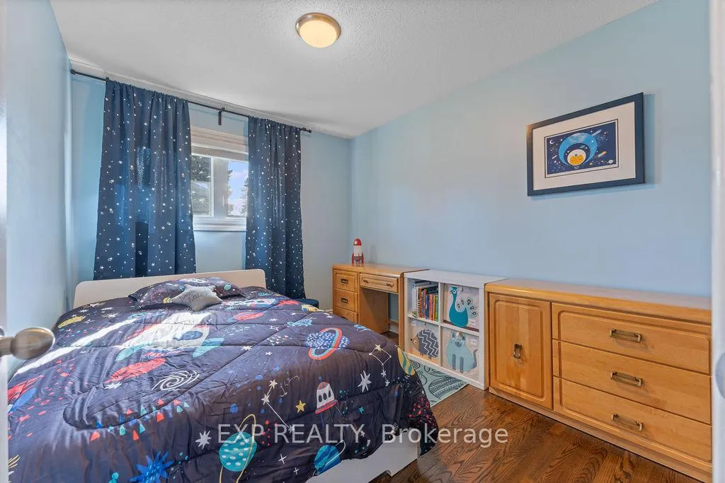 Photo 21 of 19 Sunnycrest Drive, Ottawa, City View/Skyline/Fisher Heights/Parkwood Hills — HOMEH