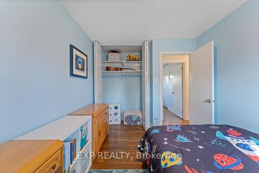 Photo 22 of 19 Sunnycrest Drive, Ottawa, City View/Skyline/Fisher Heights/Parkwood Hills — HOMEH