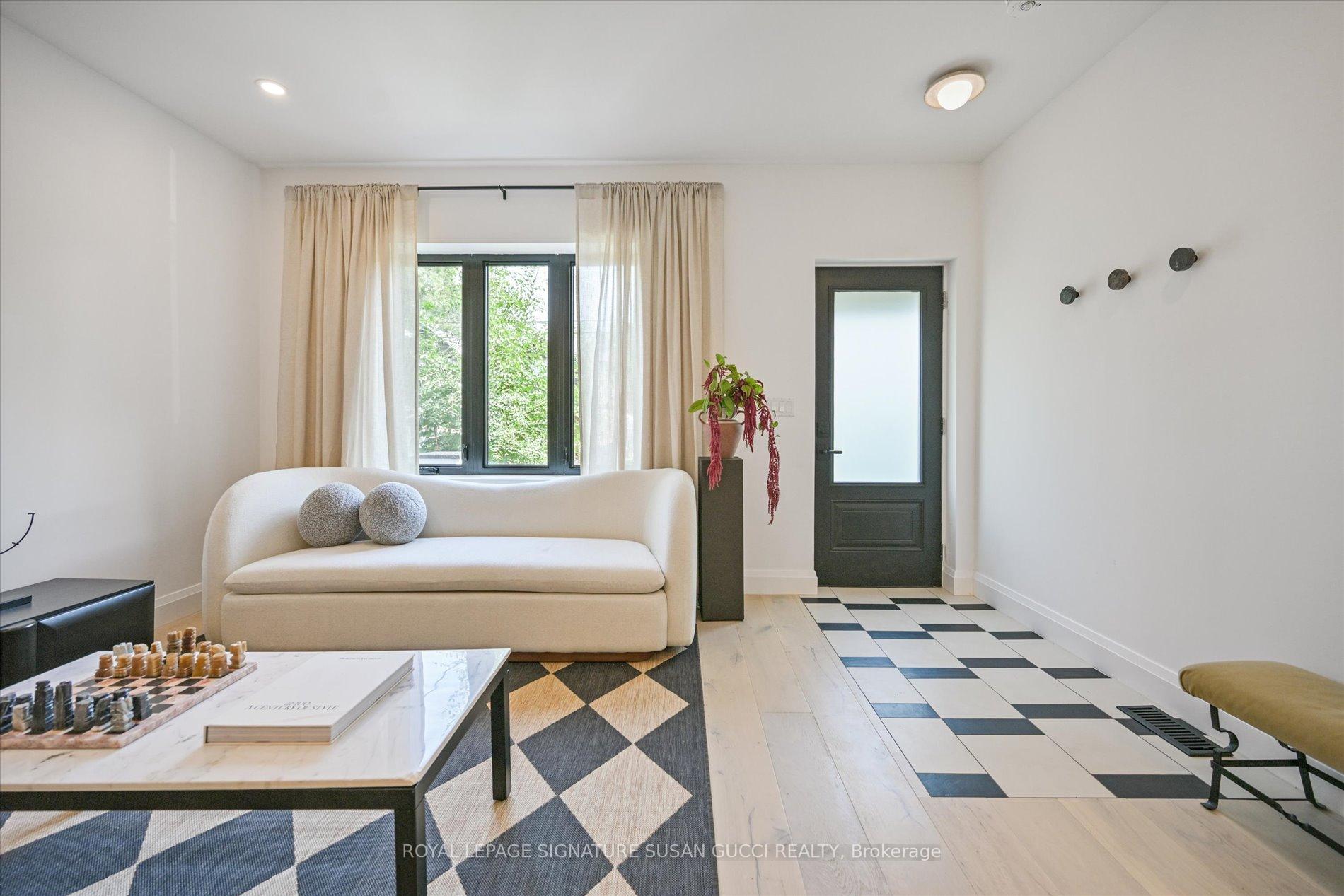 Photo 7 of 238 Coleridge Avenue, Toronto, Woodbine-Lumsden — HOMEH