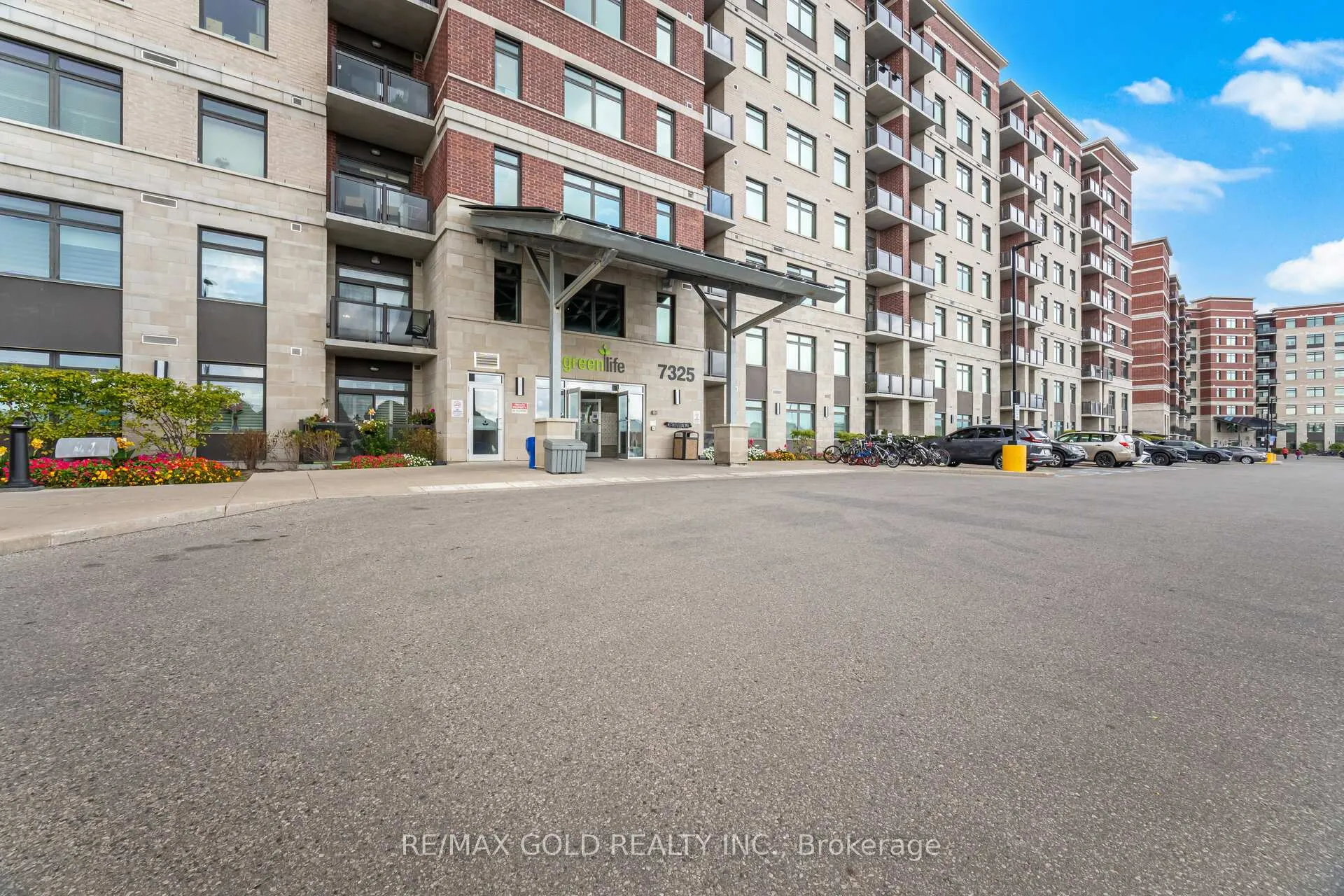 Photo 2 of Unit 715, 7325 Markham Road, Markham, Cedarwood — HOMEH