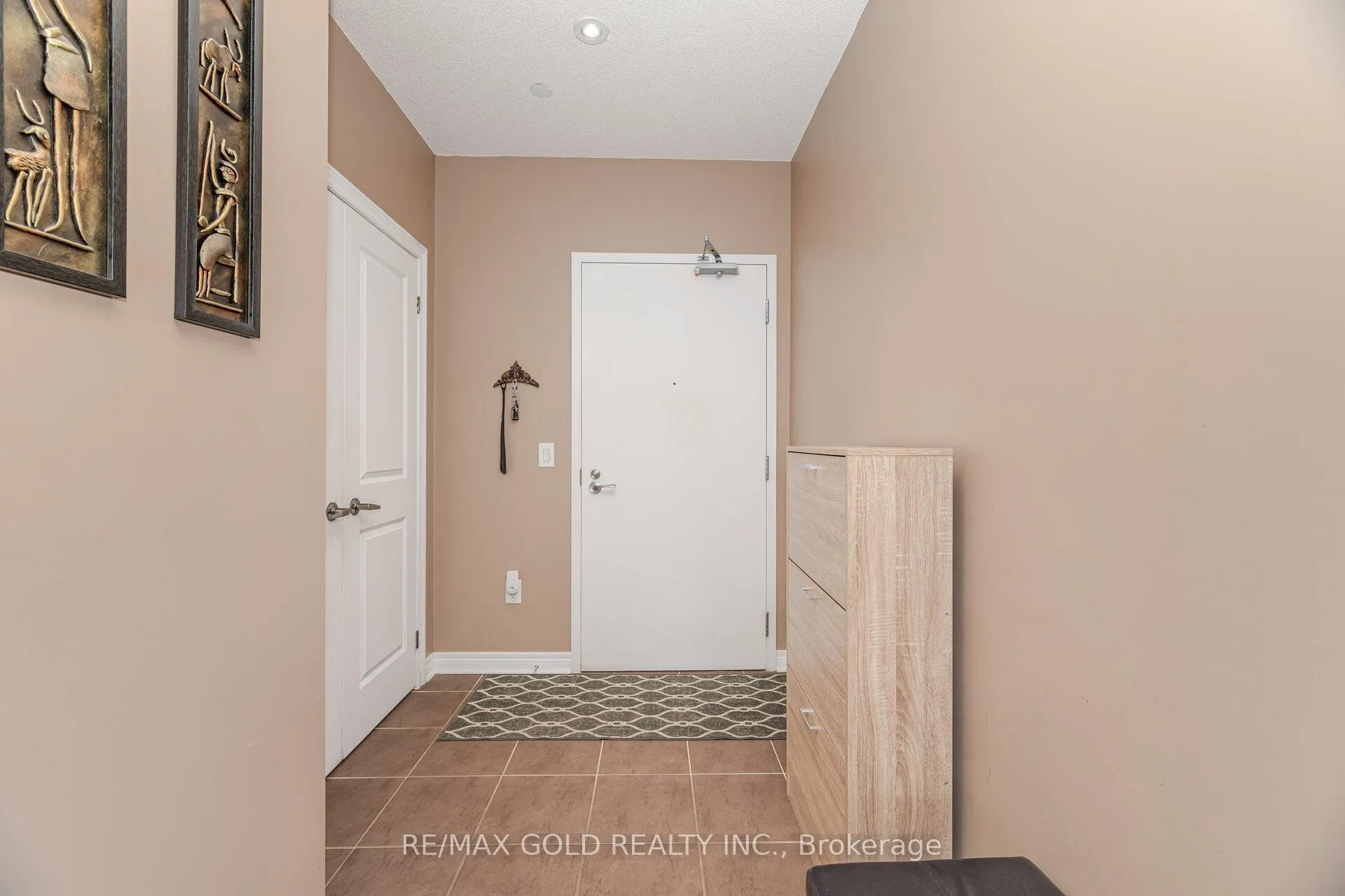Photo 5 of Unit 715, 7325 Markham Road, Markham, Cedarwood — HOMEH