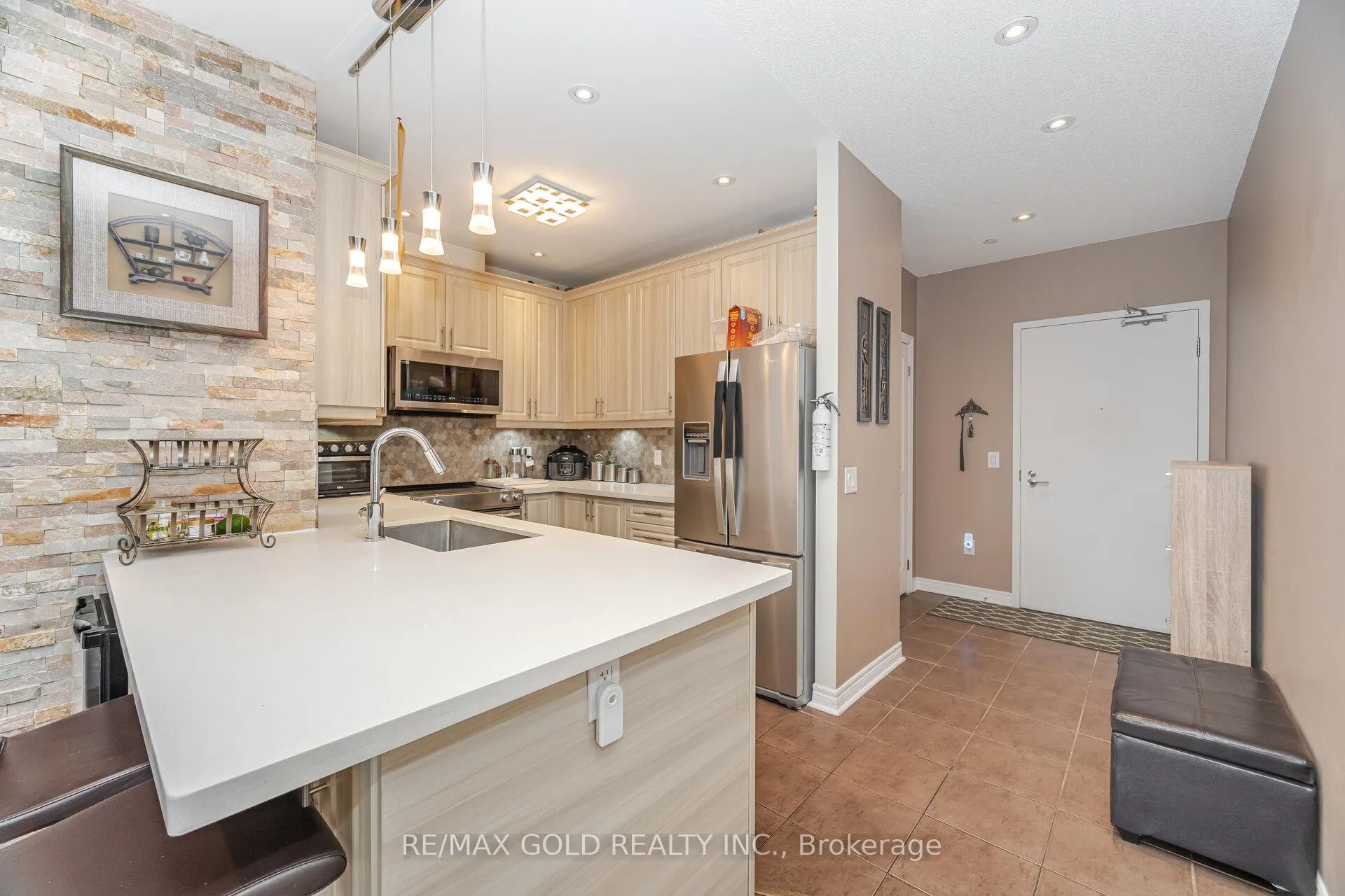 Photo 6 of Unit 715, 7325 Markham Road, Markham, Cedarwood — HOMEH