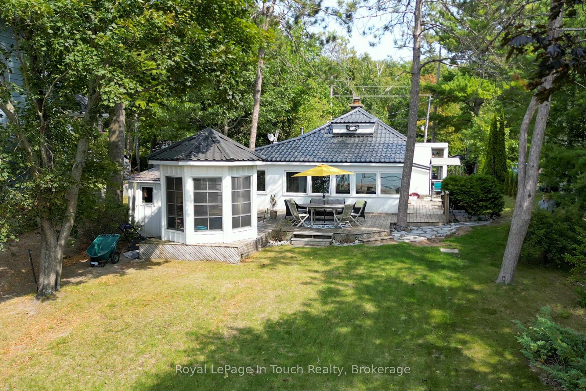 Photo 1 of 434 Tiny Beaches Road S, Tiny, Rural Tiny — HOMEH