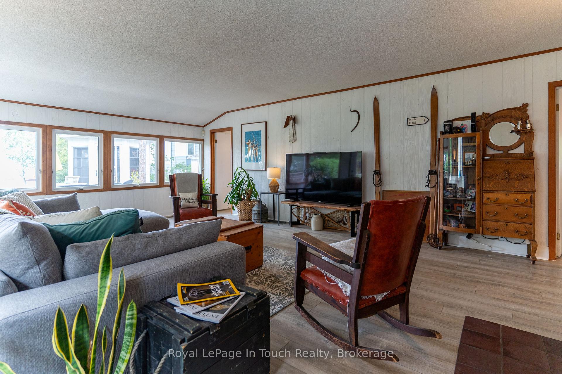 Photo 5 of 434 Tiny Beaches Road S, Tiny, Rural Tiny — HOMEH