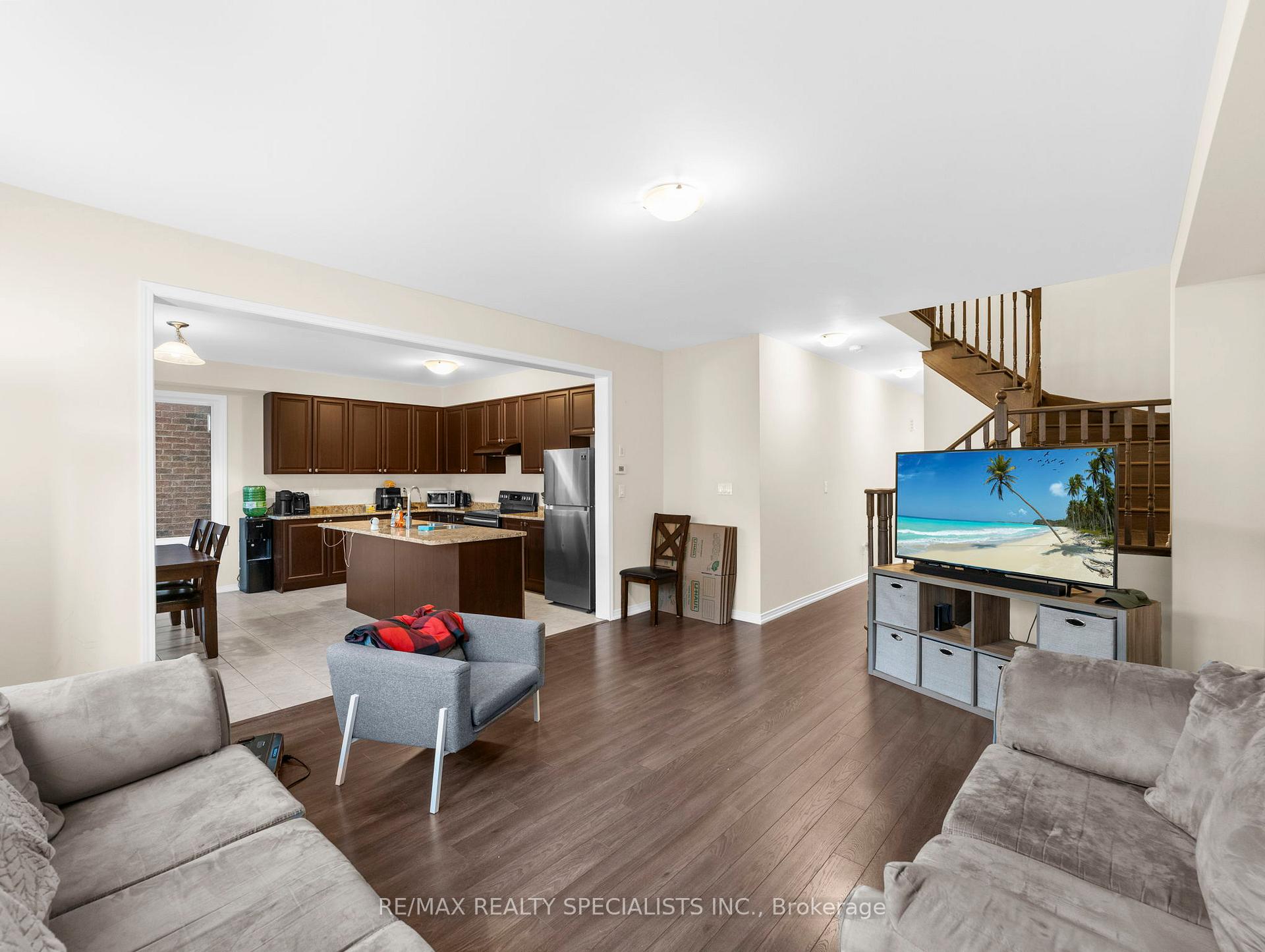 Photo 10 of 12 Vaughn Drive, Thorold, Hurricane/Merrittville — HOMEH