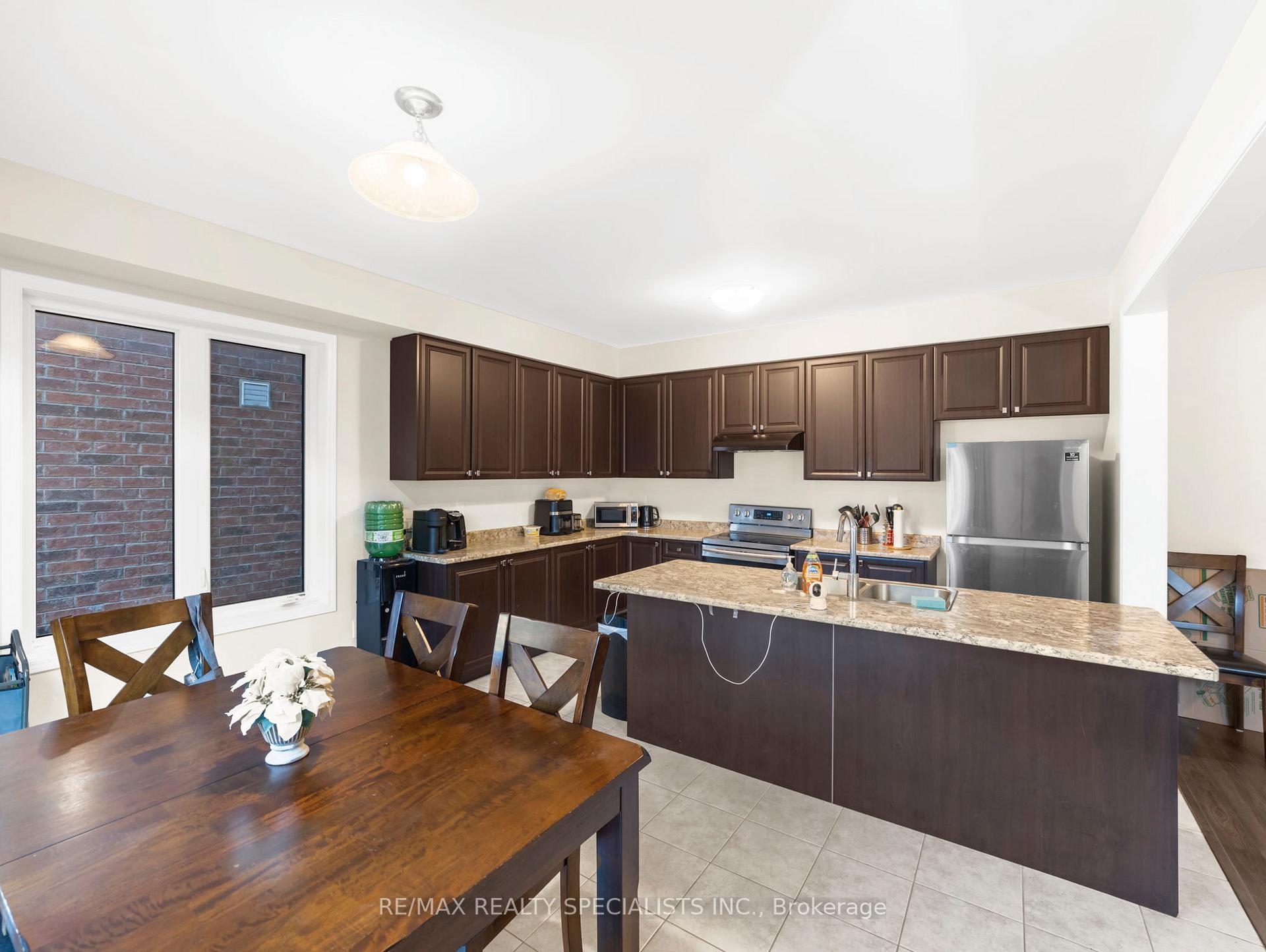 Photo 13 of 12 Vaughn Drive, Thorold, Hurricane/Merrittville — HOMEH